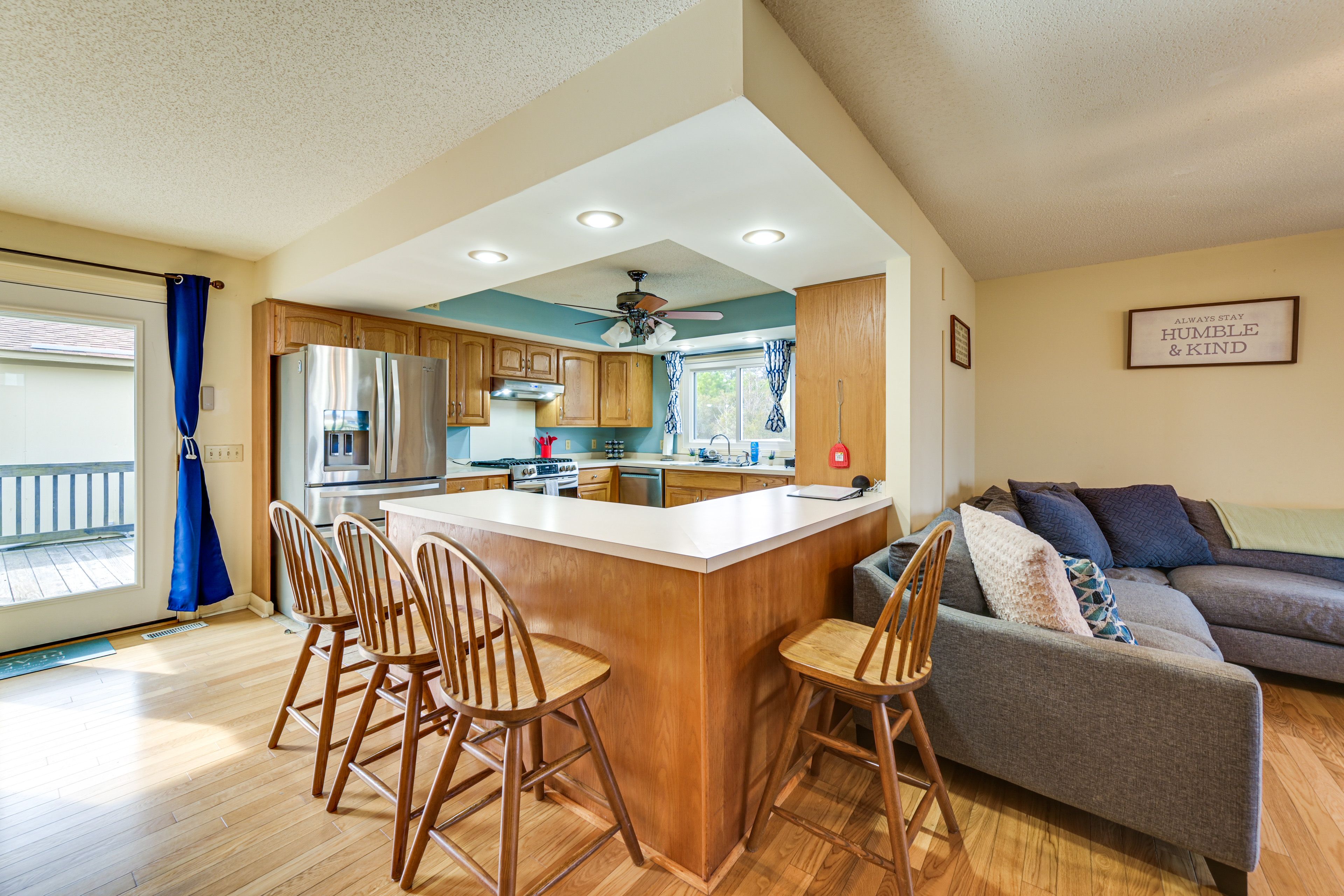 Kitchen | Dishwasher | Microwave