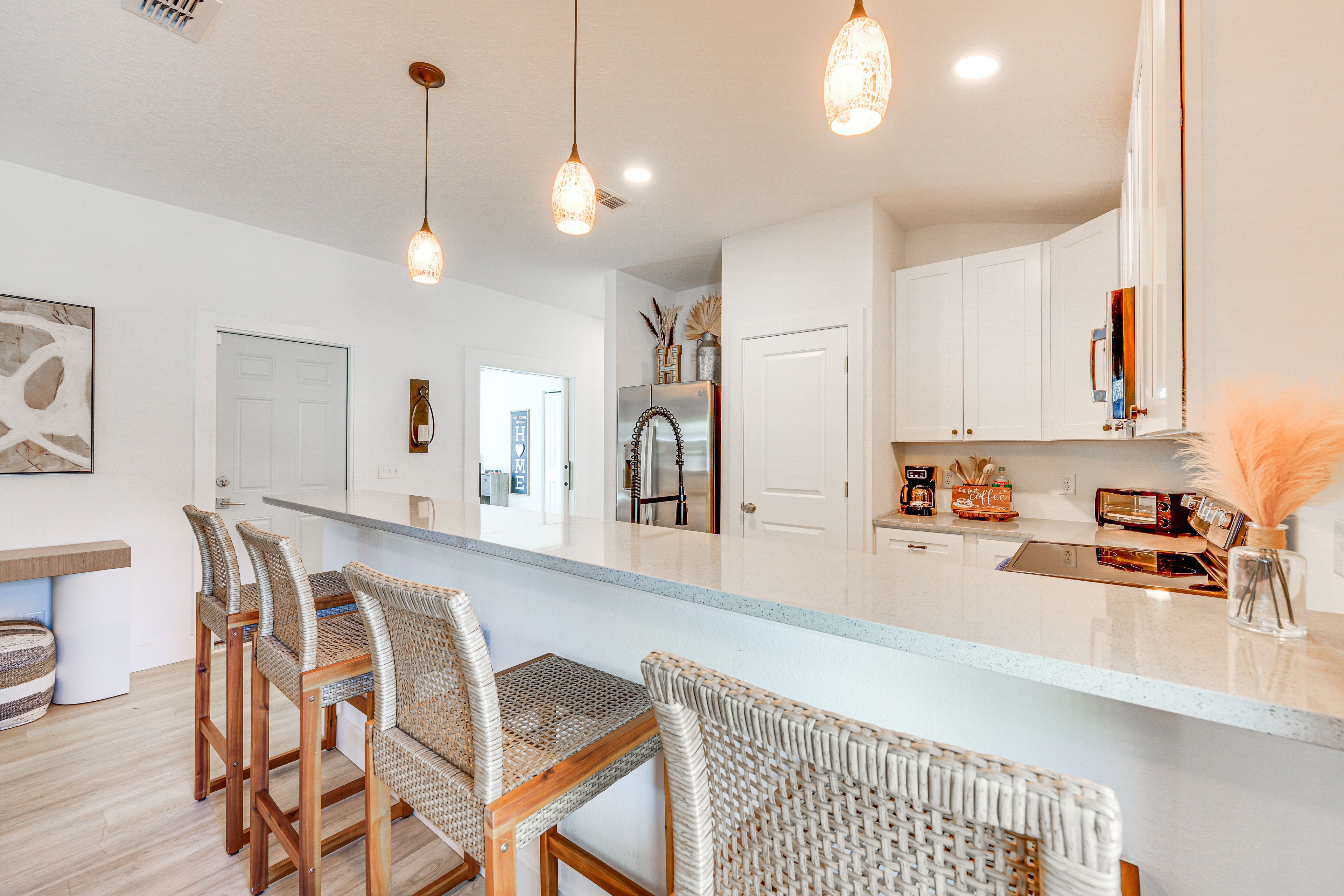 Dining Area | Dishware/Flatware | Trash Bags/Paper Towels