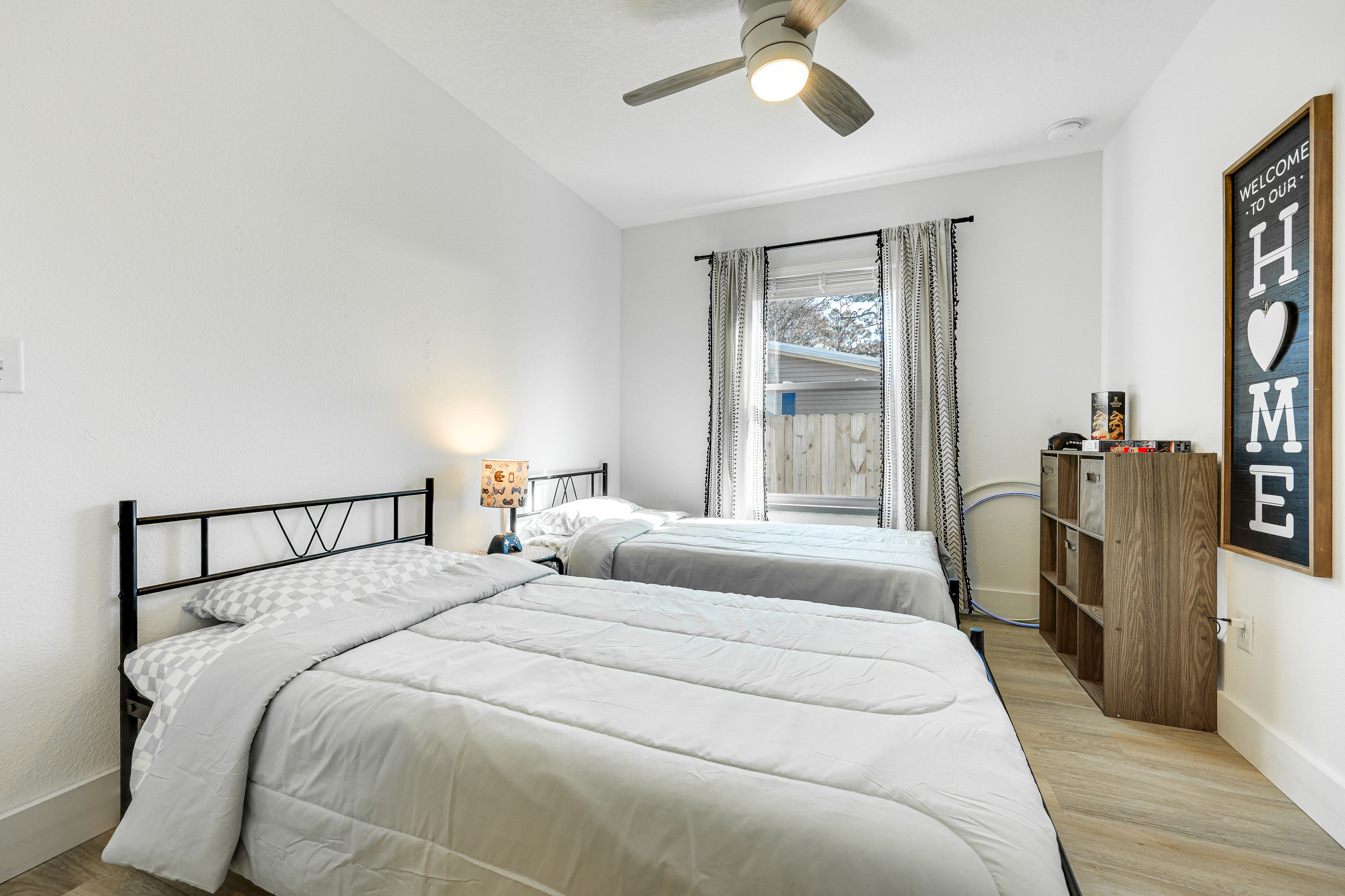 Bedroom 3 | 2 Twin Beds