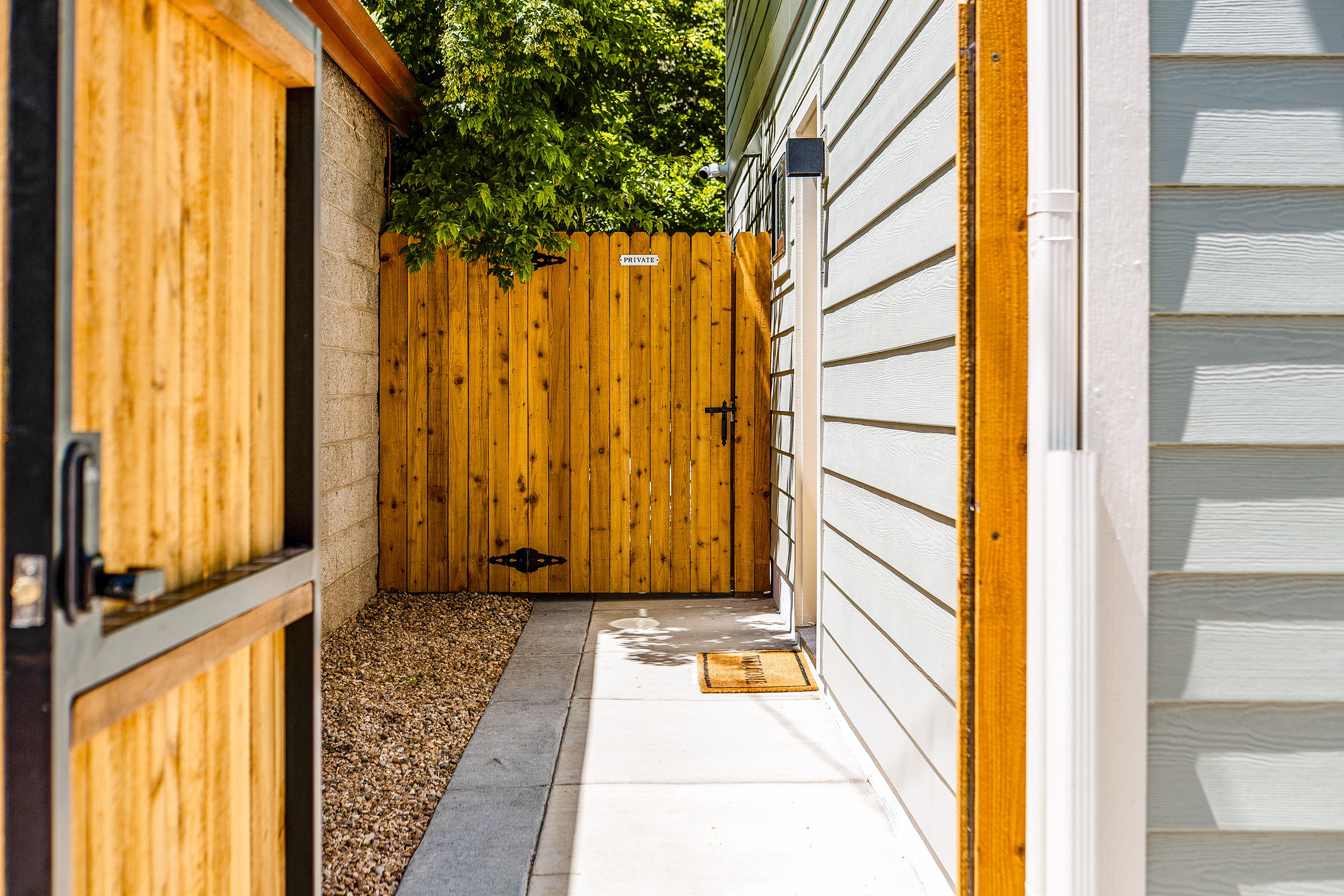 Gate to Enter Unit