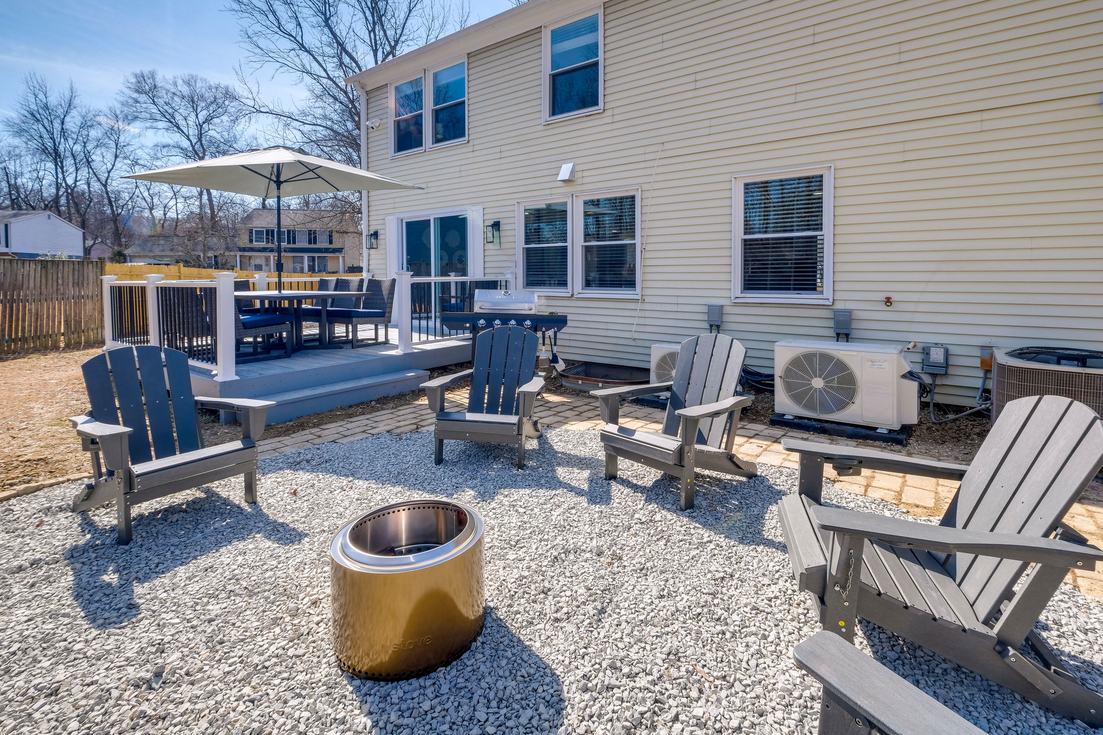 Fenced Backyard | Gas Grill | Gas Fire Pit | 2-Story Home