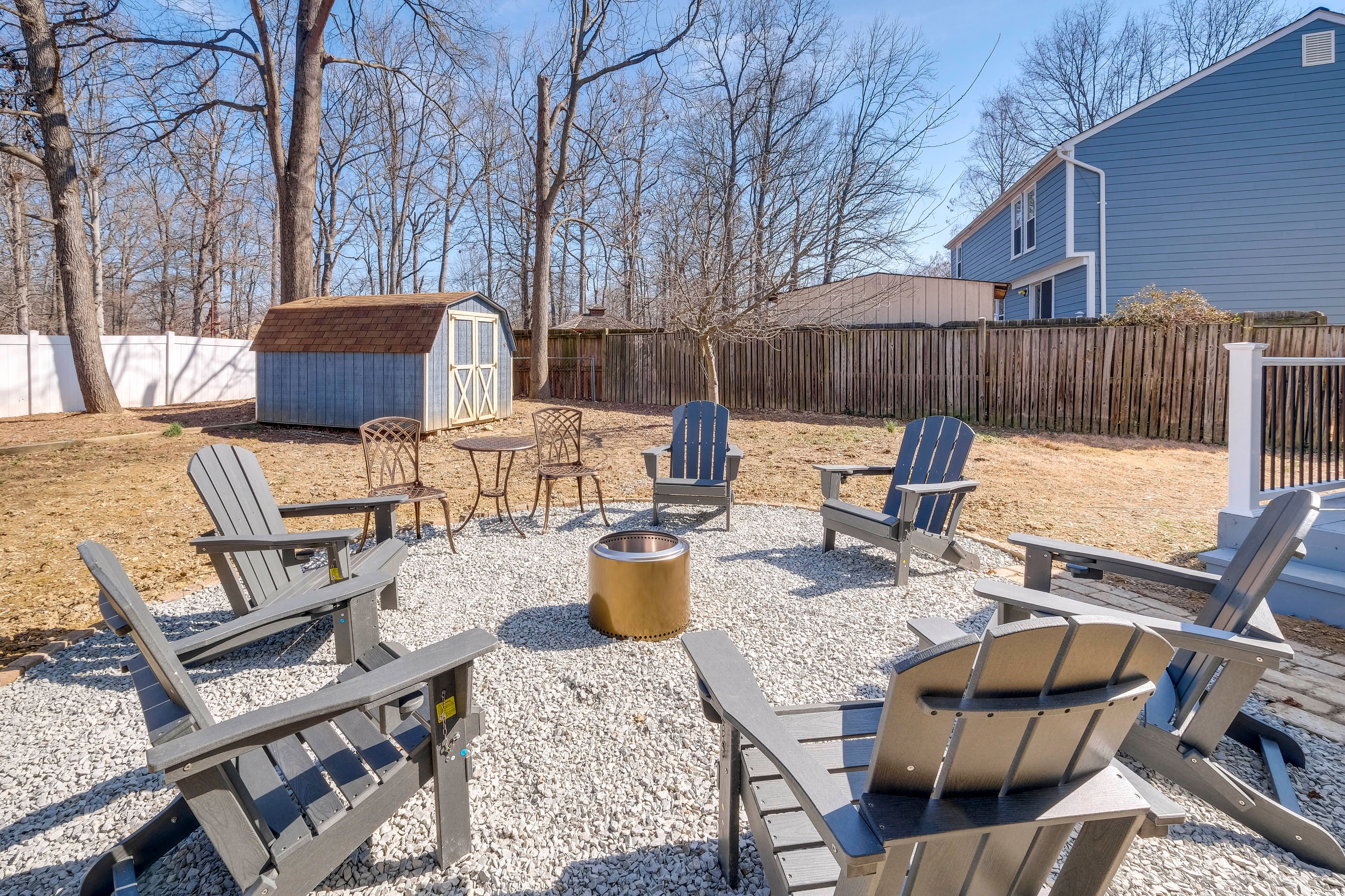 Fenced Backyard | Gas Fire Pit