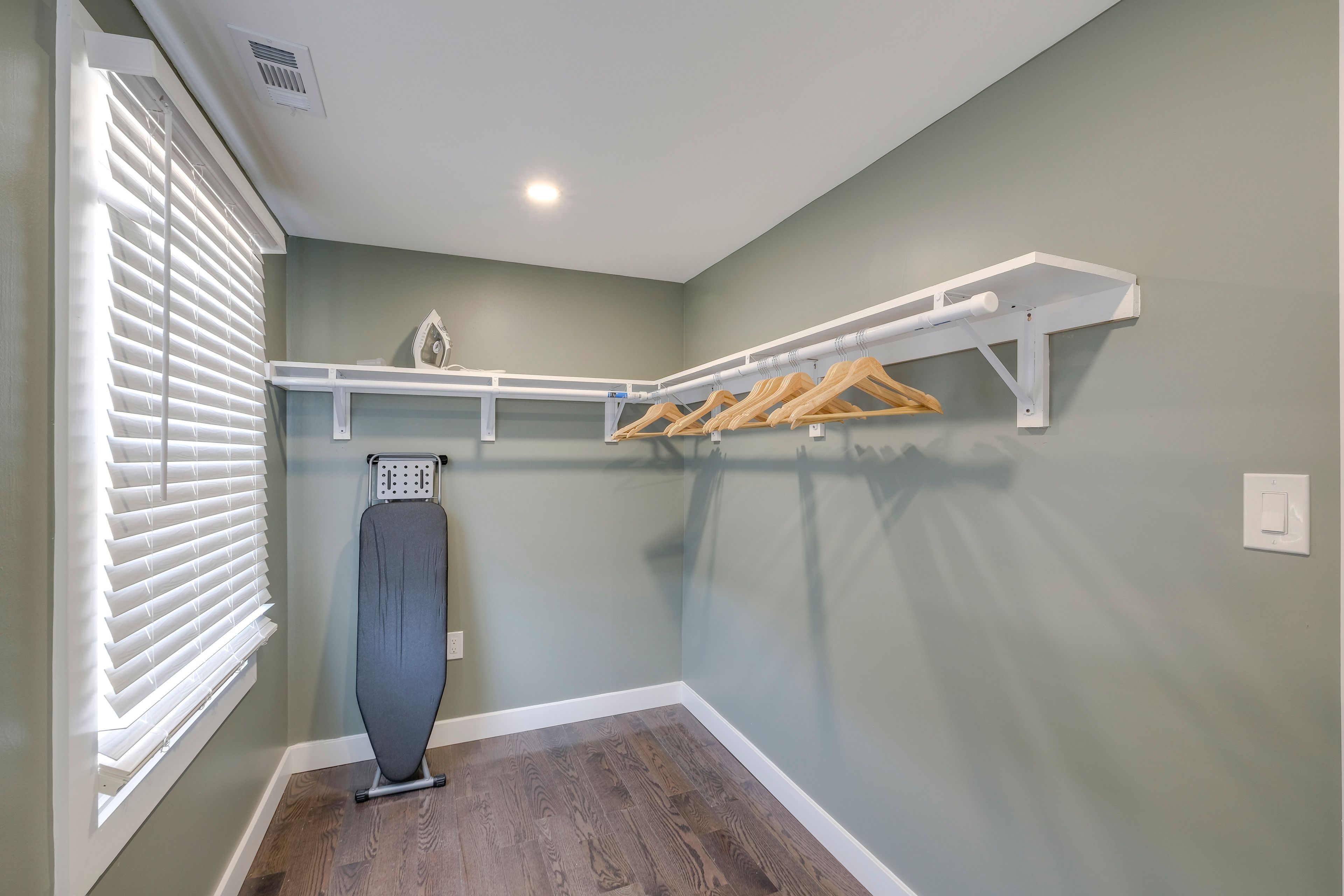 Walk-In Closet | 2nd Floor