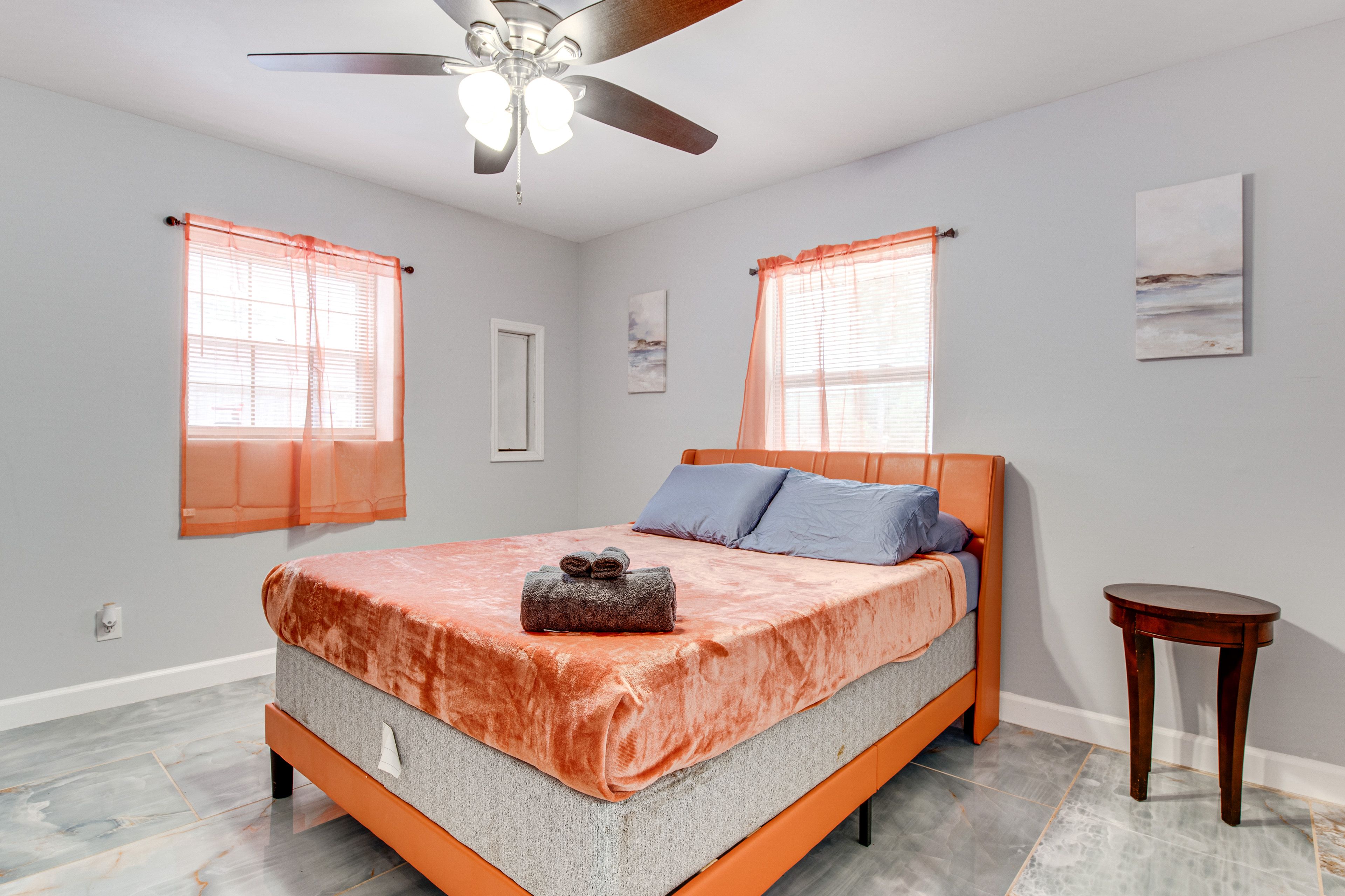 Bedroom 5 | Queen Bed | Basement