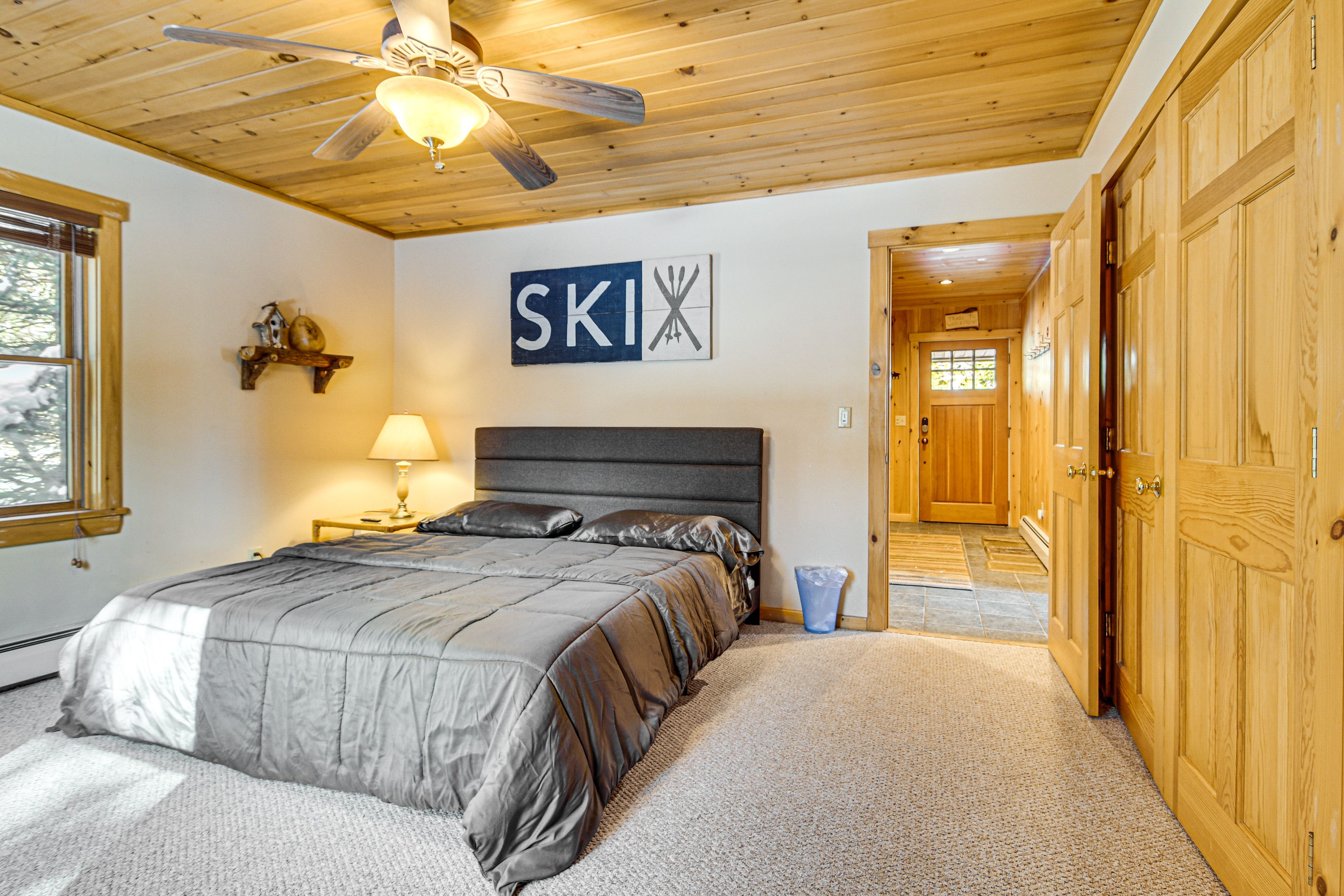 Bedroom 1 | 1st Floor | King Bed | Linens Provided