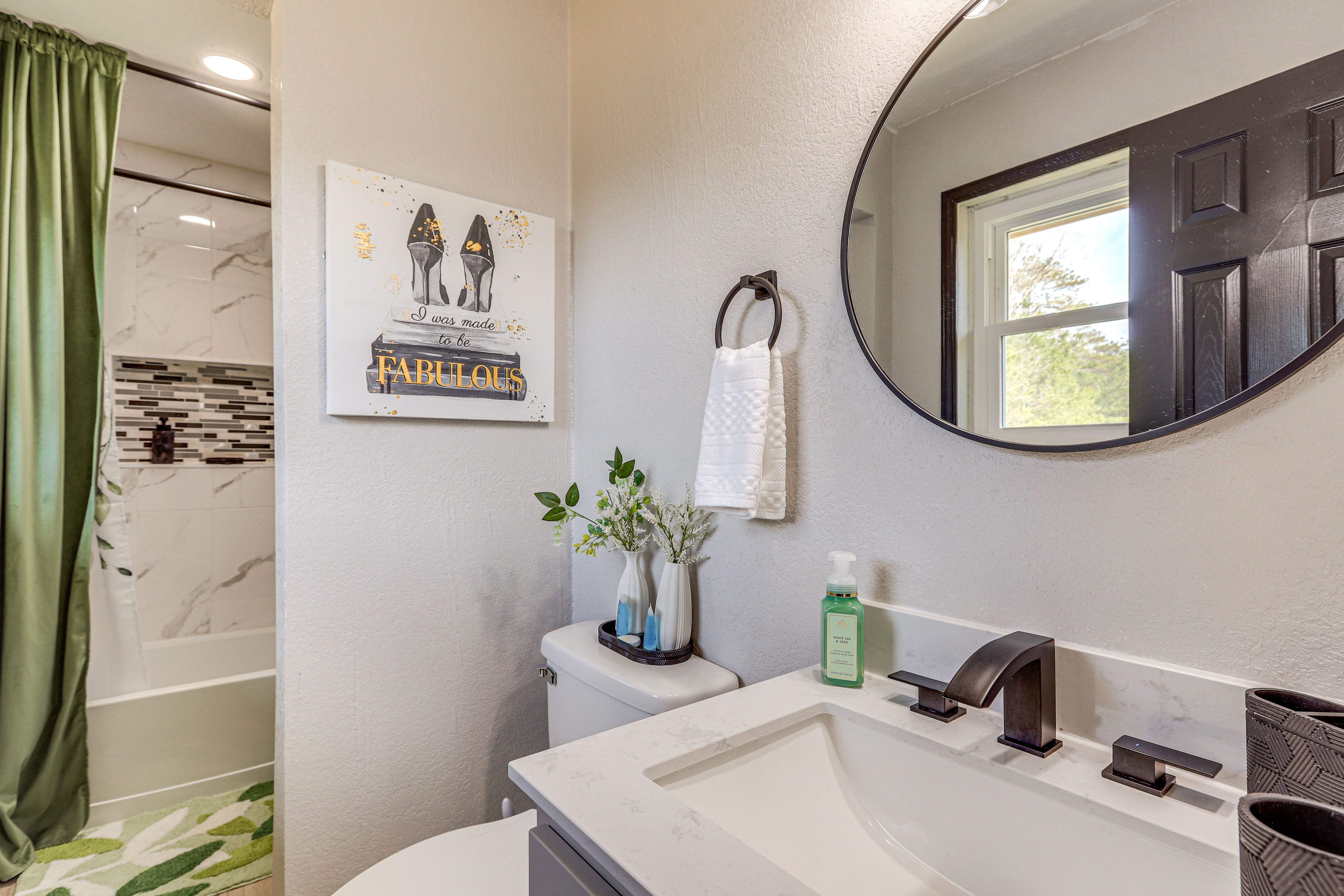 Full Bathroom