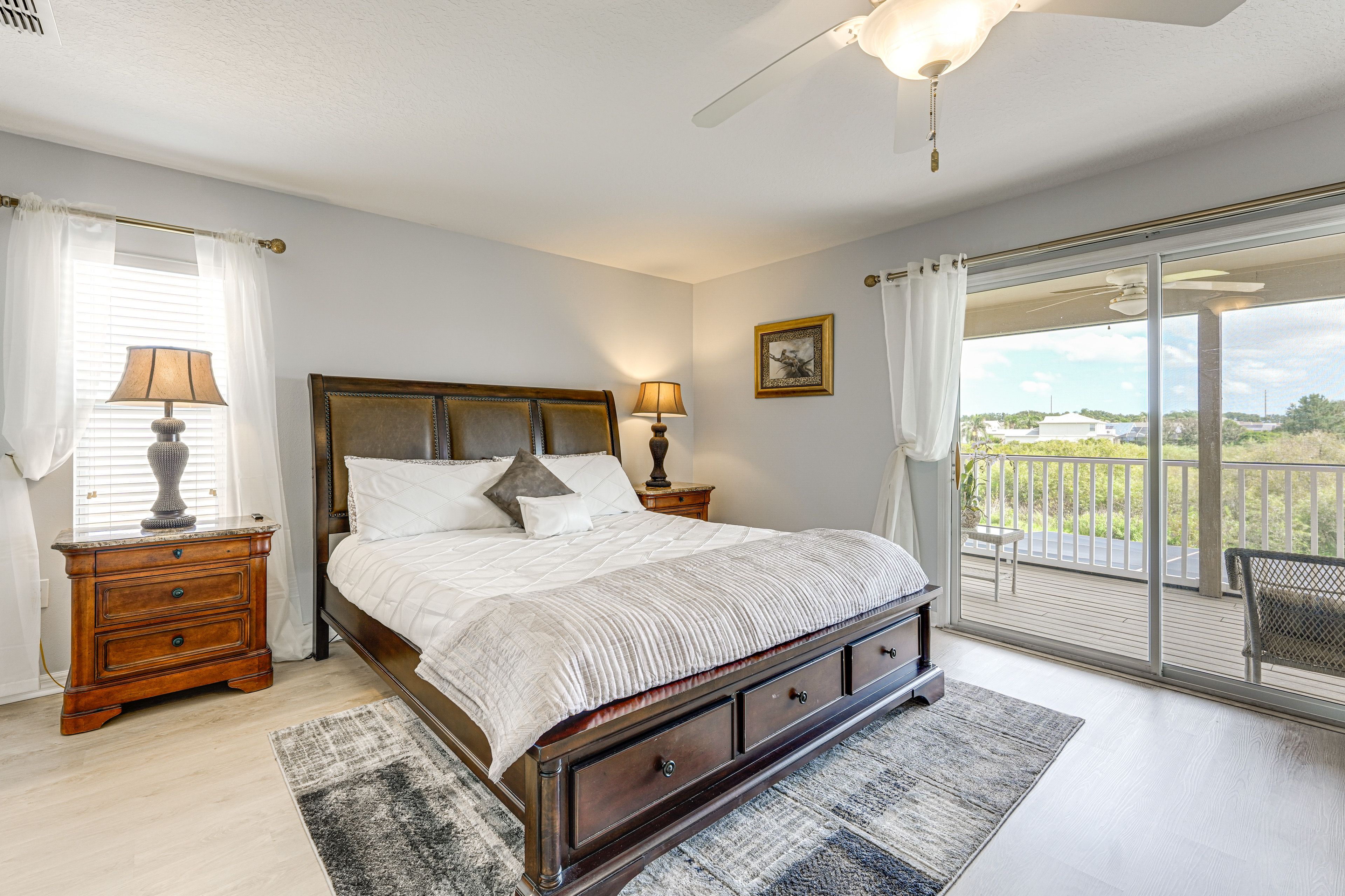 Bedroom 1 | King Bed | 2nd Floor