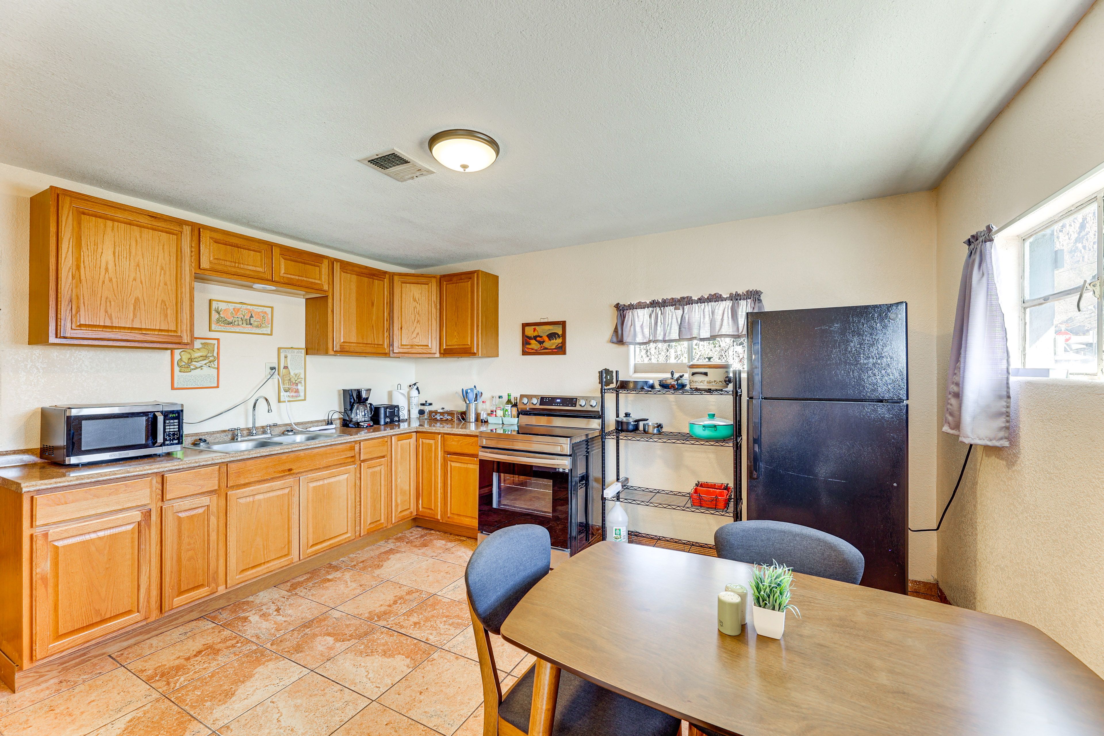 Kitchen | Cooking Basics | Microwave | Drip Coffee Maker | Toaster