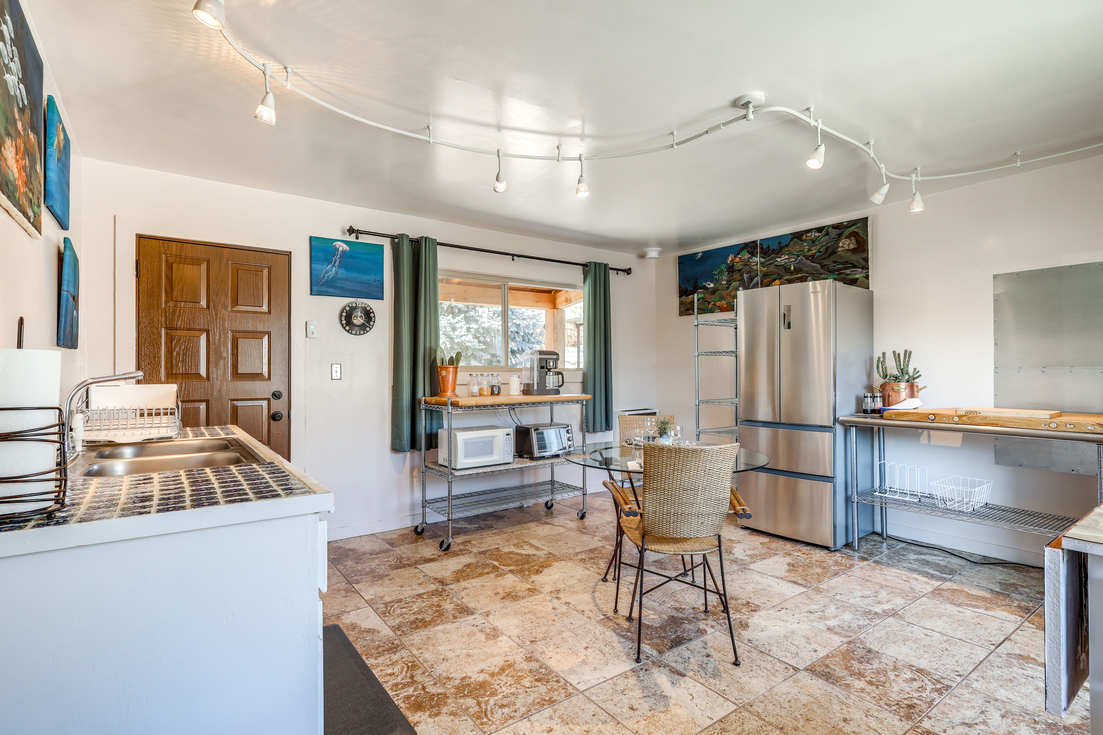 Studio | Kitchenette | Drip Coffee Maker