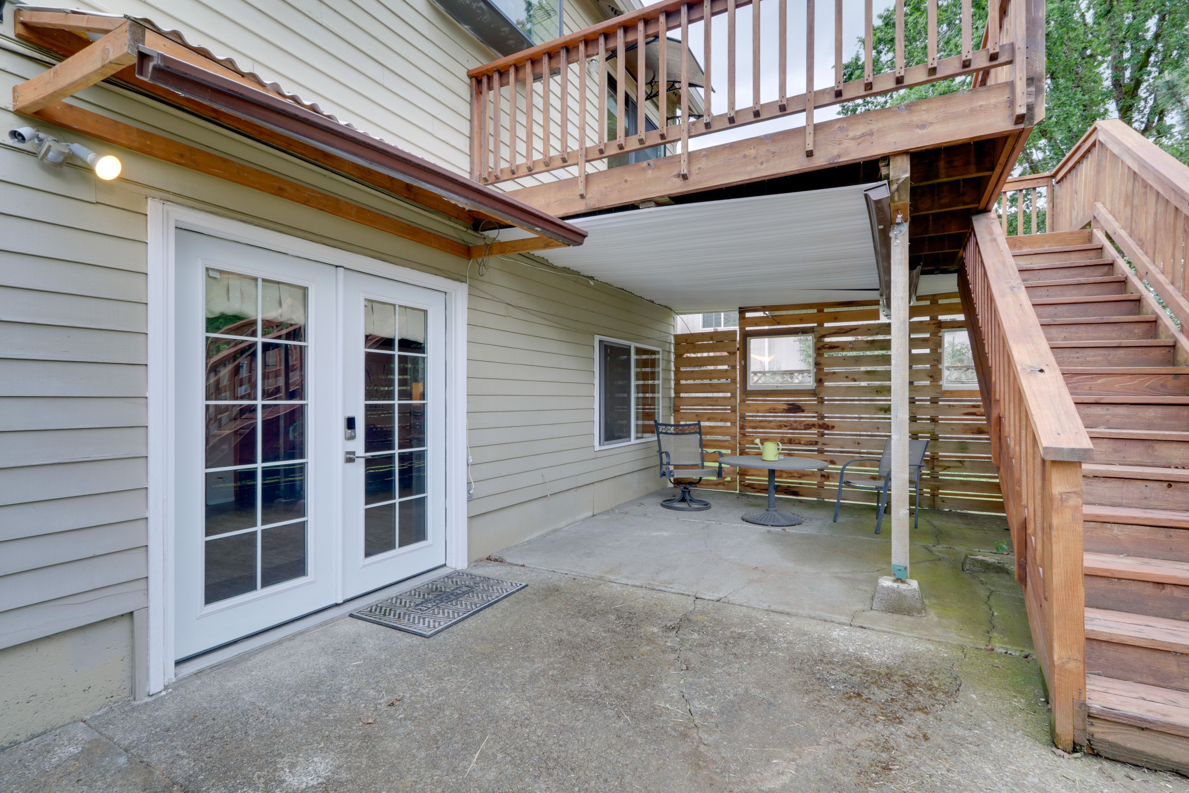 Apartment Entry | Private Patio