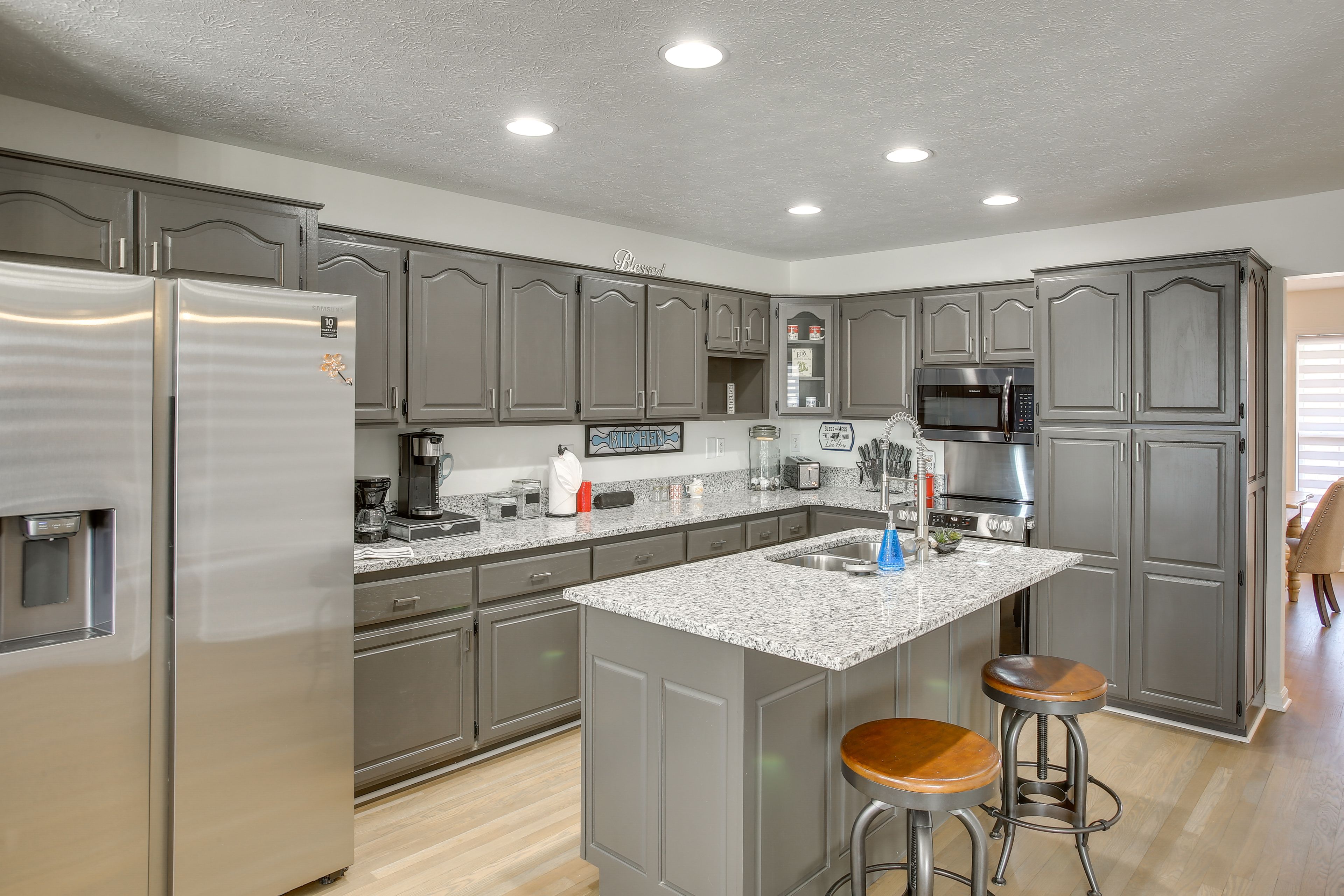 Kitchen | Toaster | SodaStream | 1st Floor