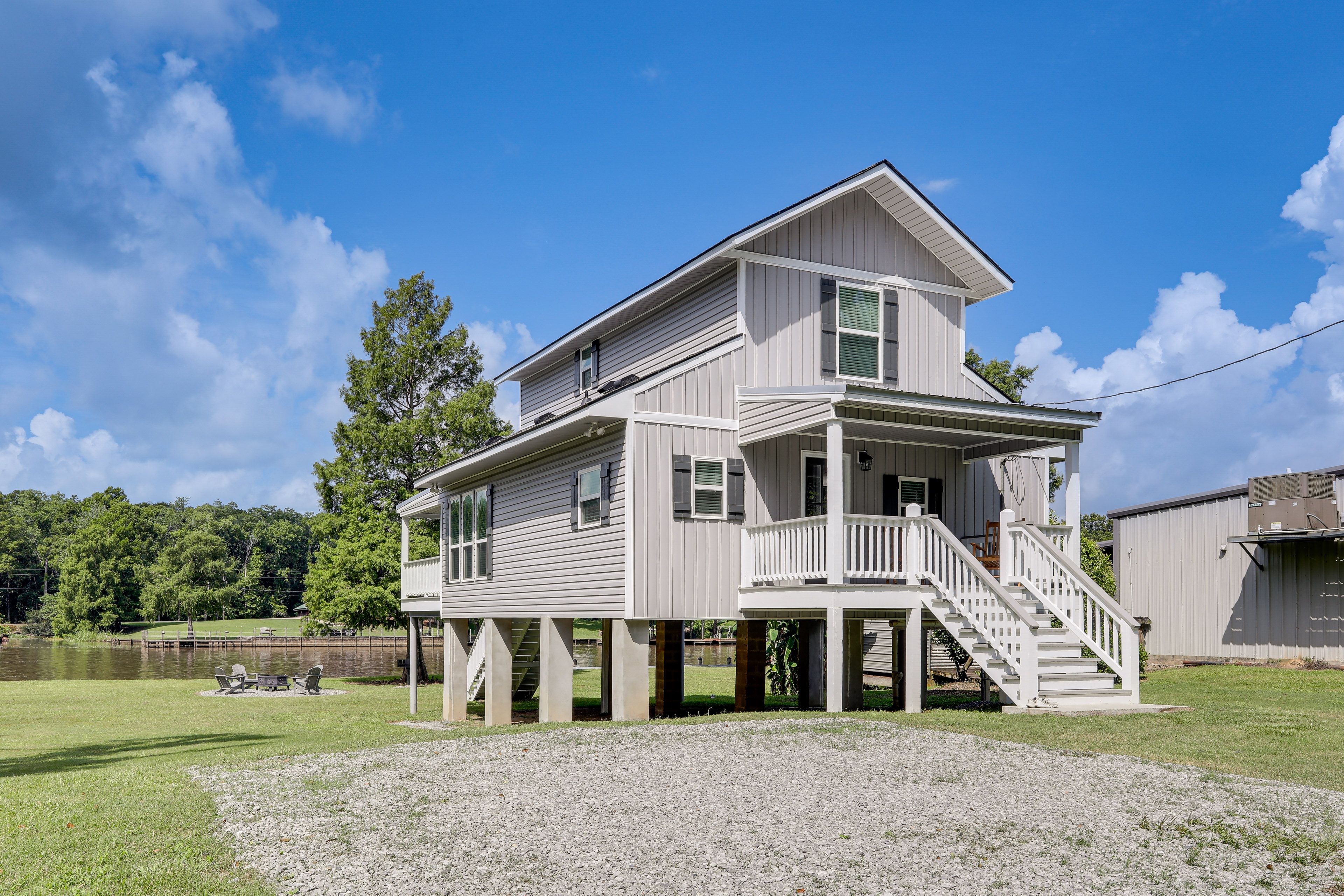 Saint Amant Vacation Rental | 3BR | 2BA | 1,140 Sq Ft | Stairs Required