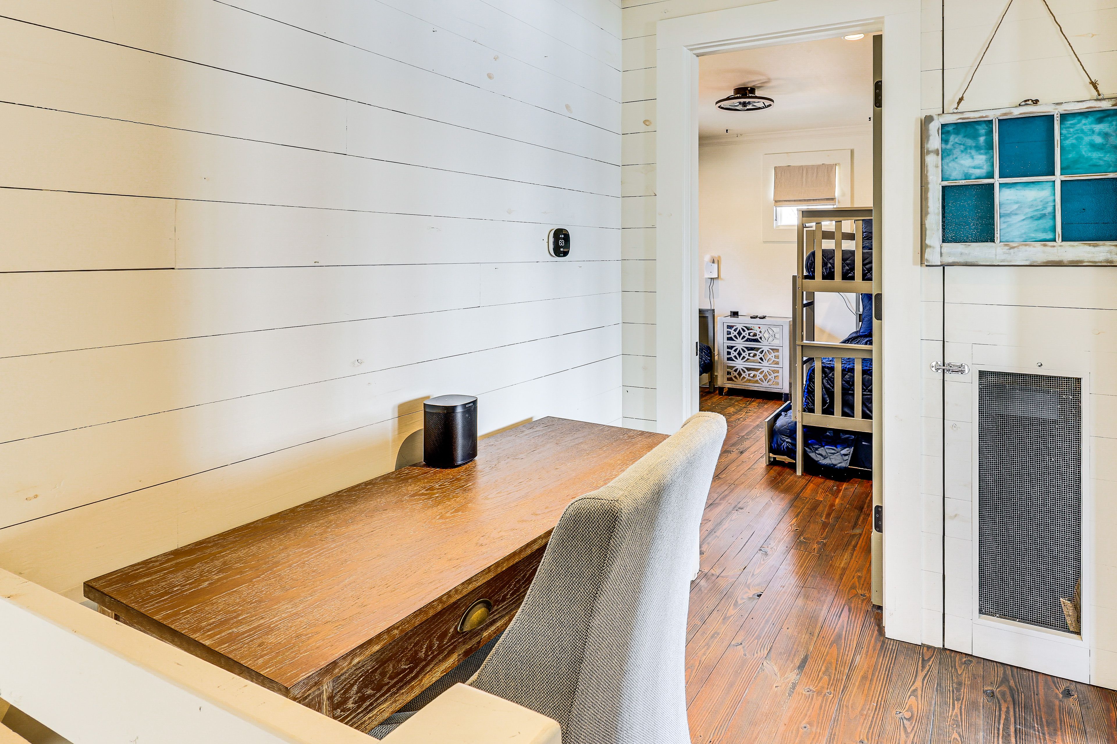 Upper Landing | 2nd Floor | Work Desk