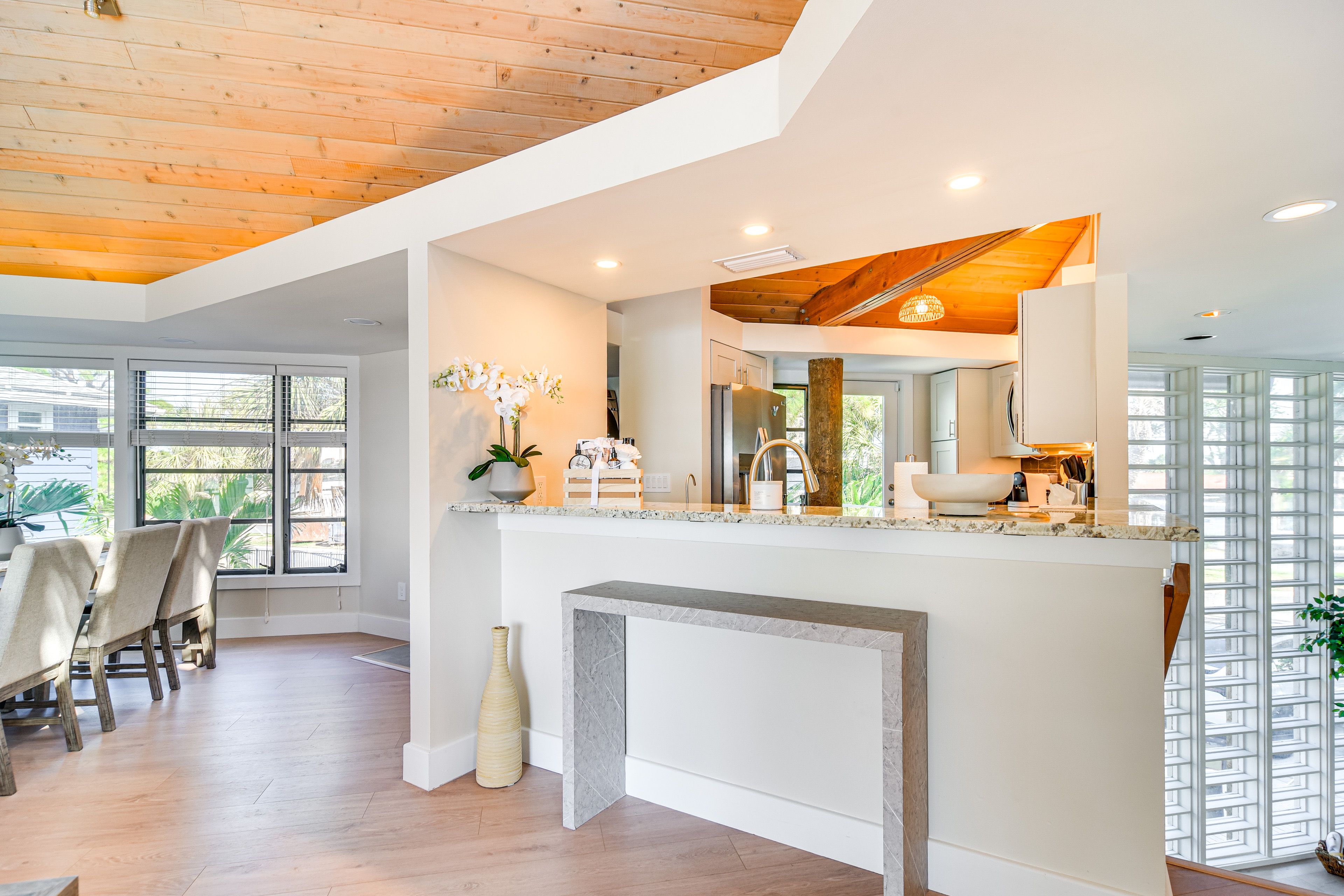 Kitchen | Pod Coffee Maker | Dishwasher | Cooking Basics | Toaster | 2nd Floor