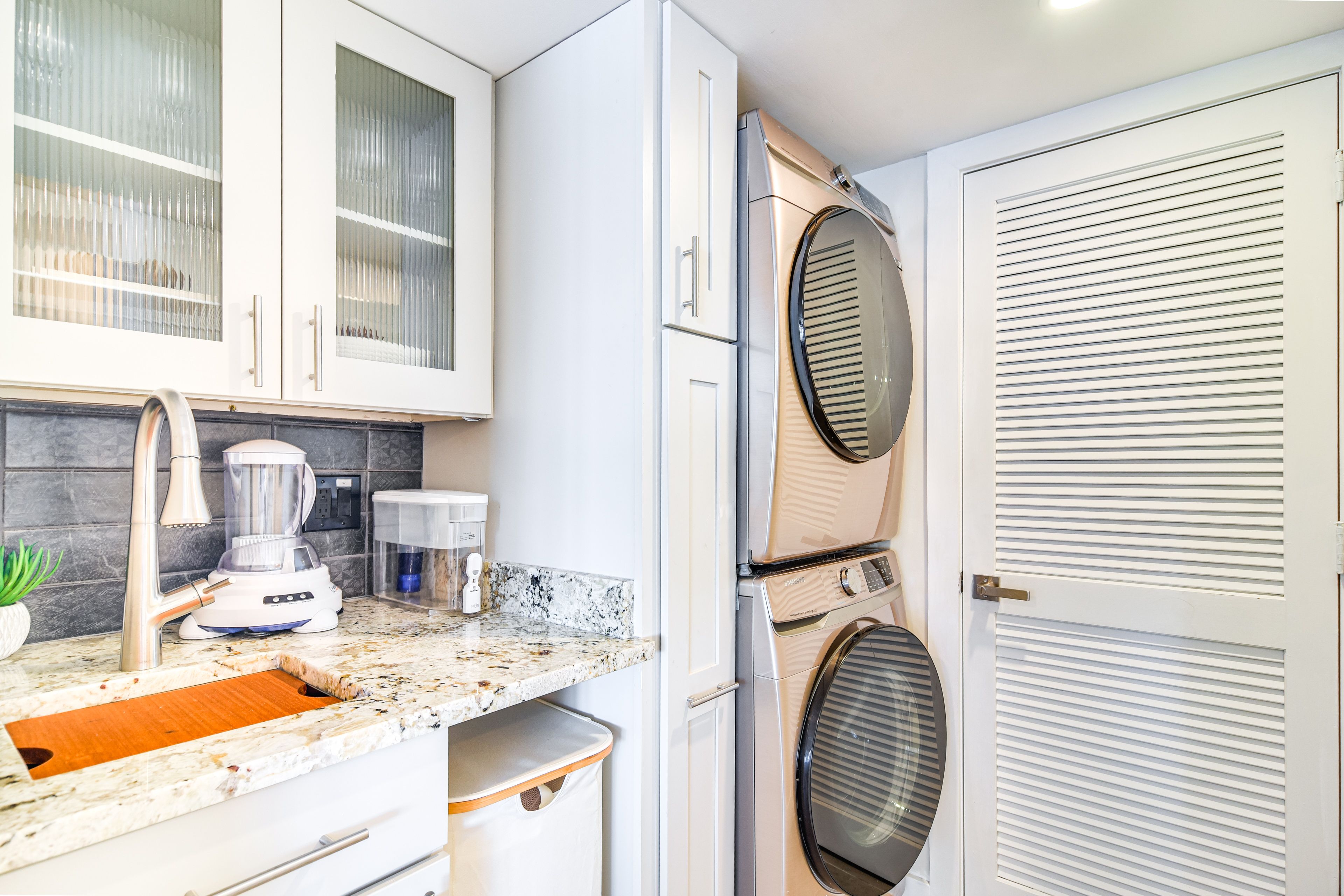 Washer & Dryer | 2nd Floor