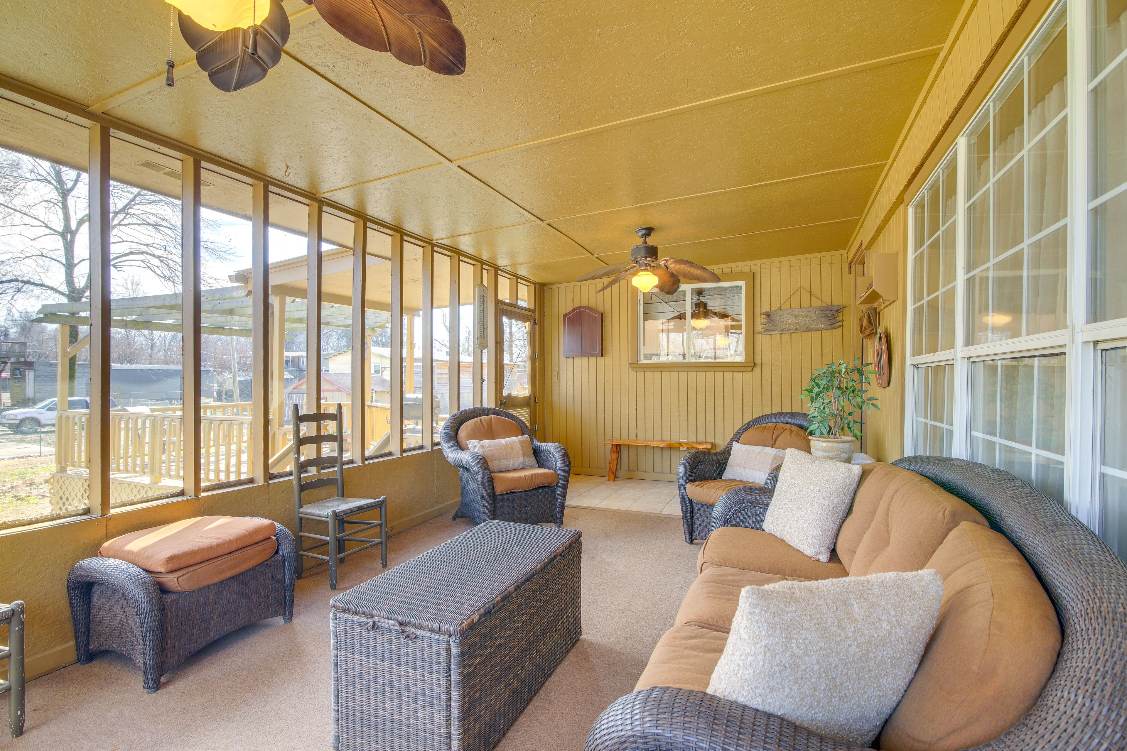 Screened Porch