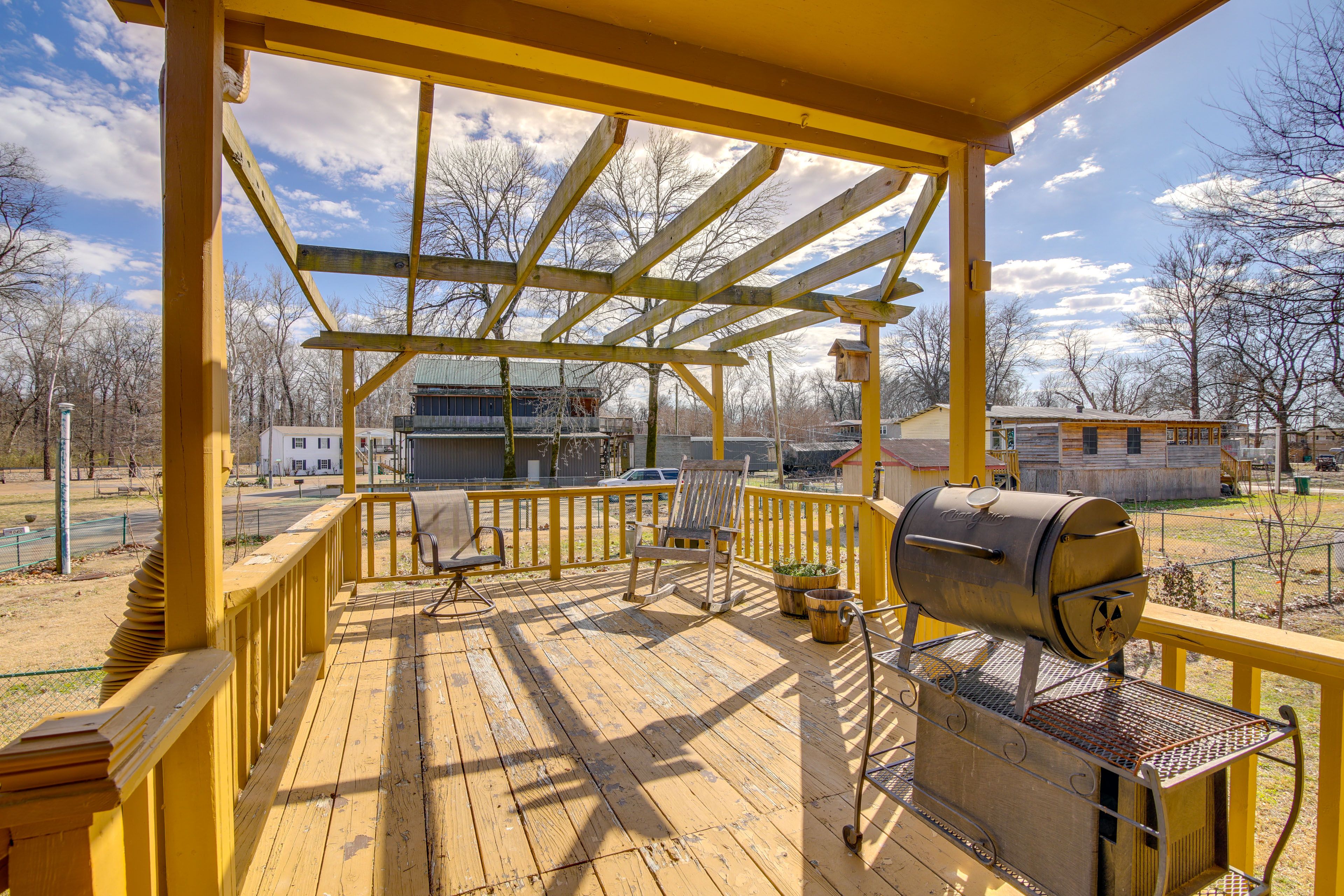 Deck | Gas Grill