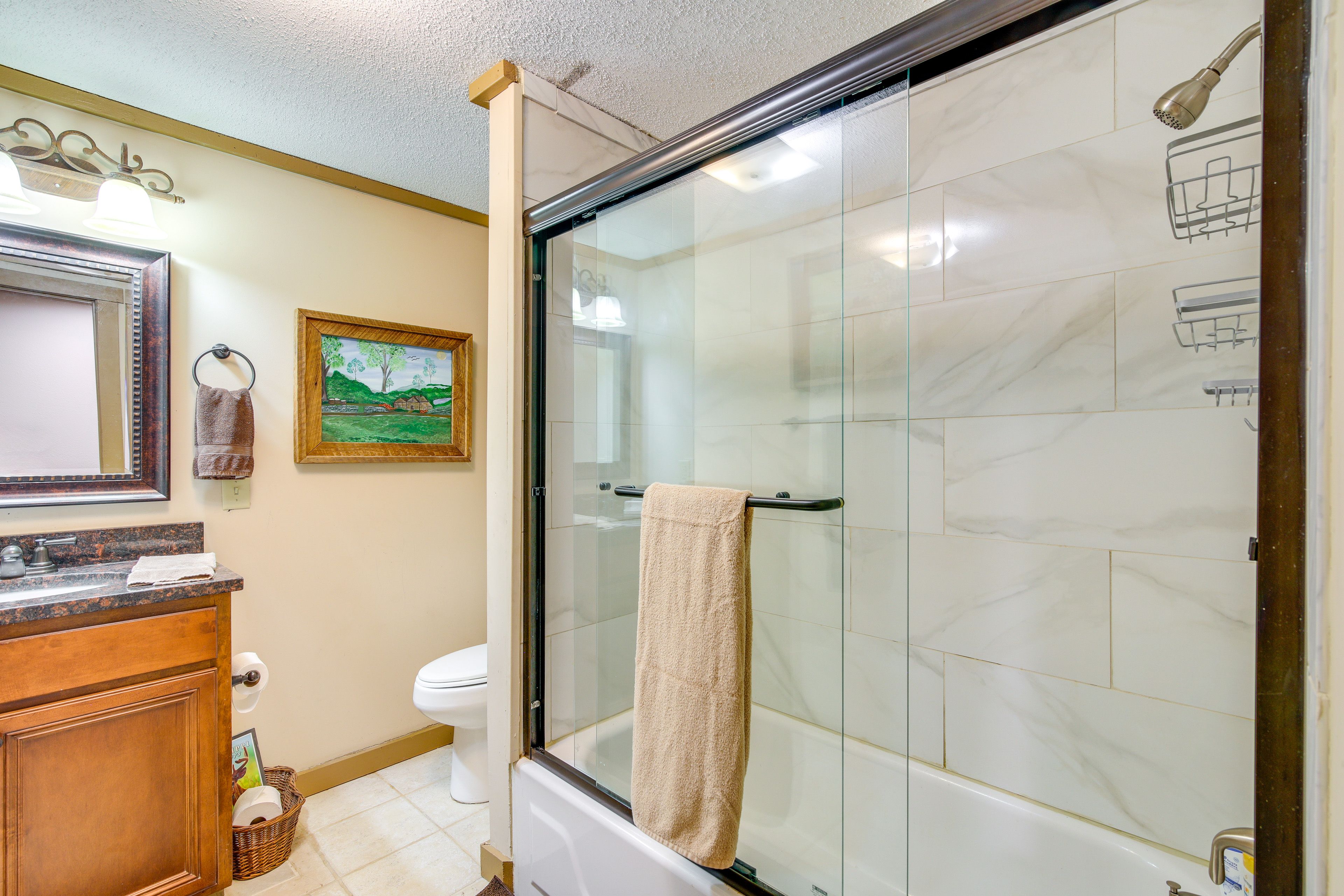 Full Bathroom