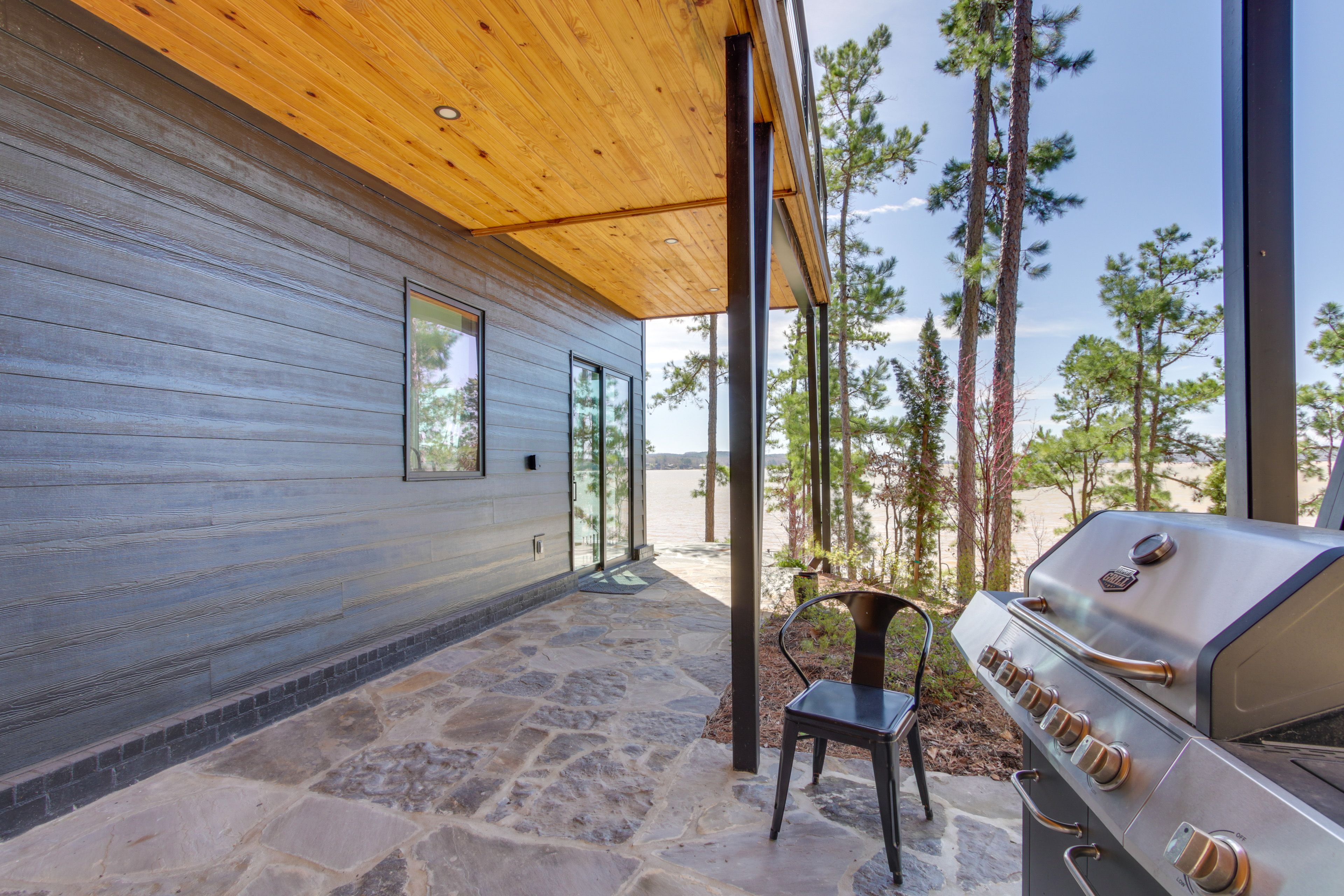 Main Entrance | Gas Grill