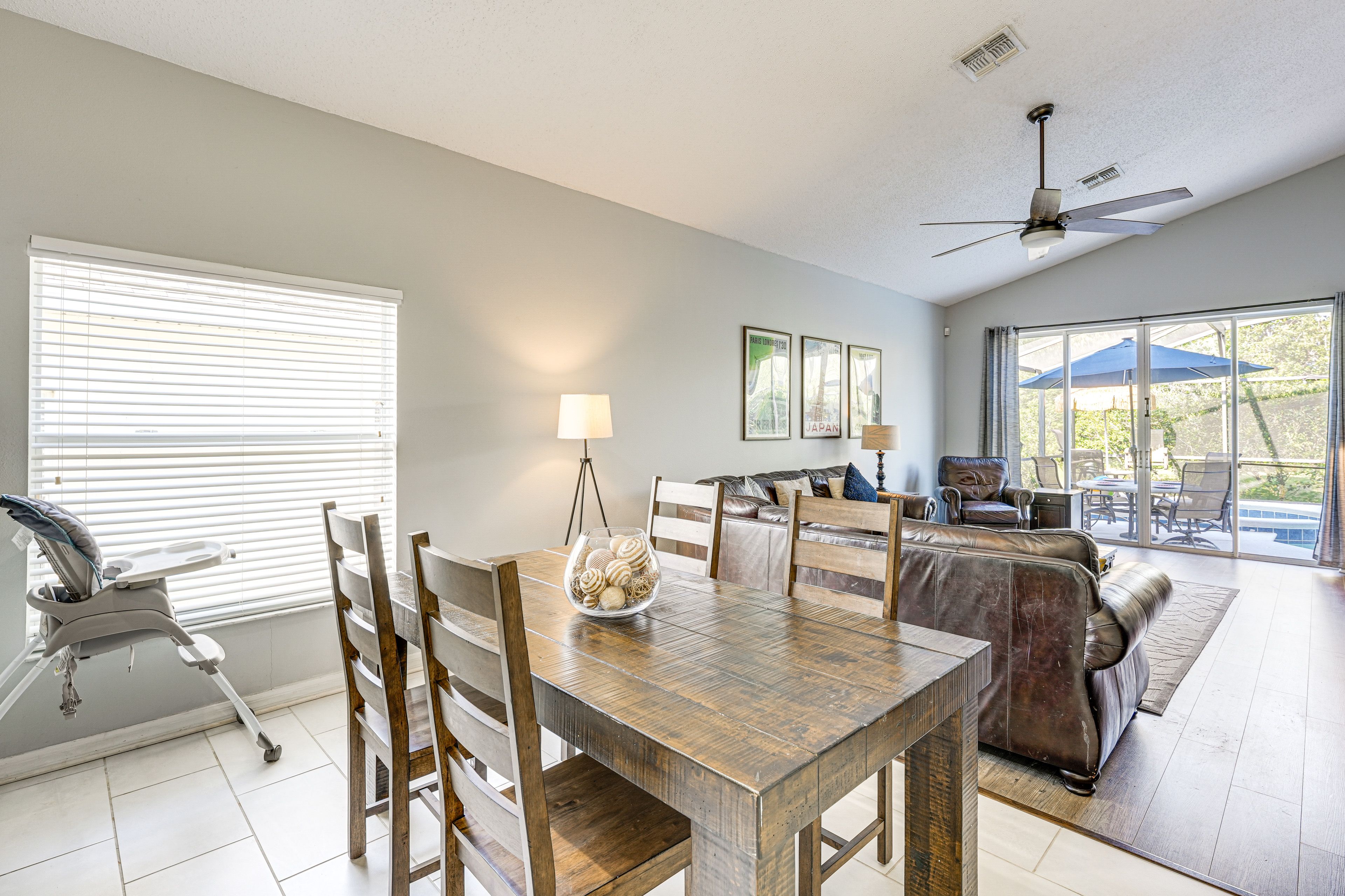 Breakfast Nook