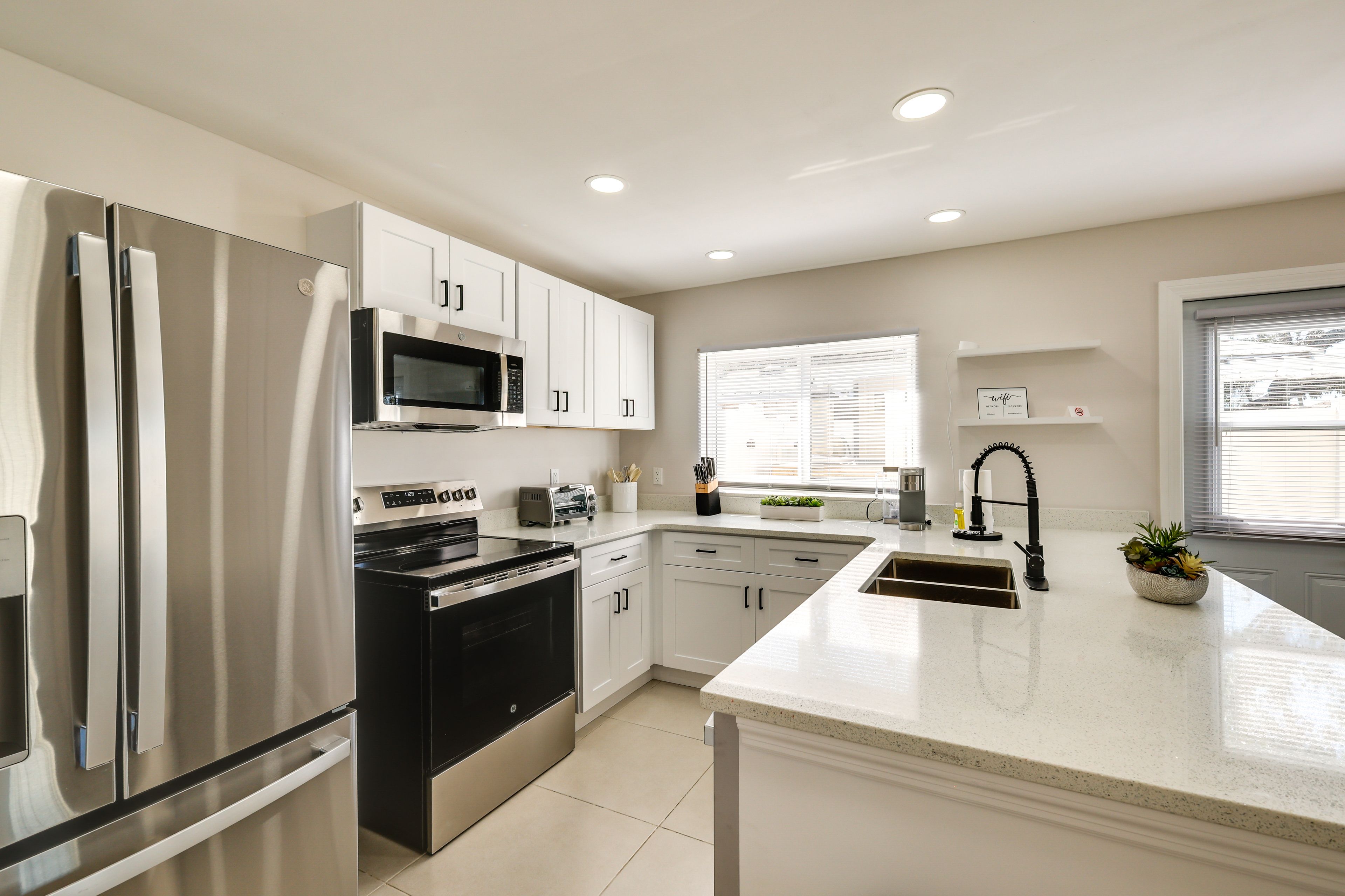 Interior | Central Heating & A/C | Free WiFi