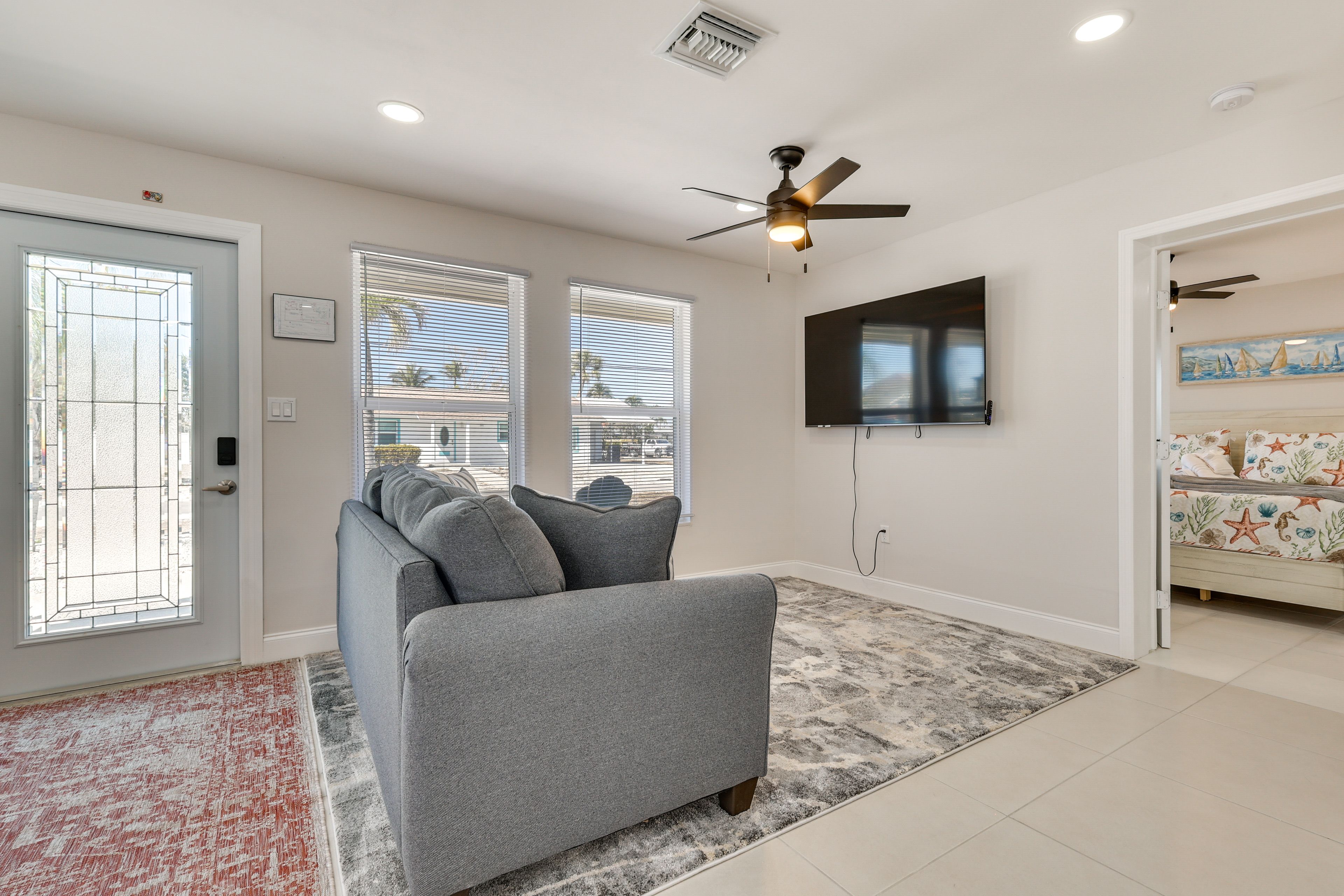 Living Room | Queen Sleeper Sofa | Smart TV