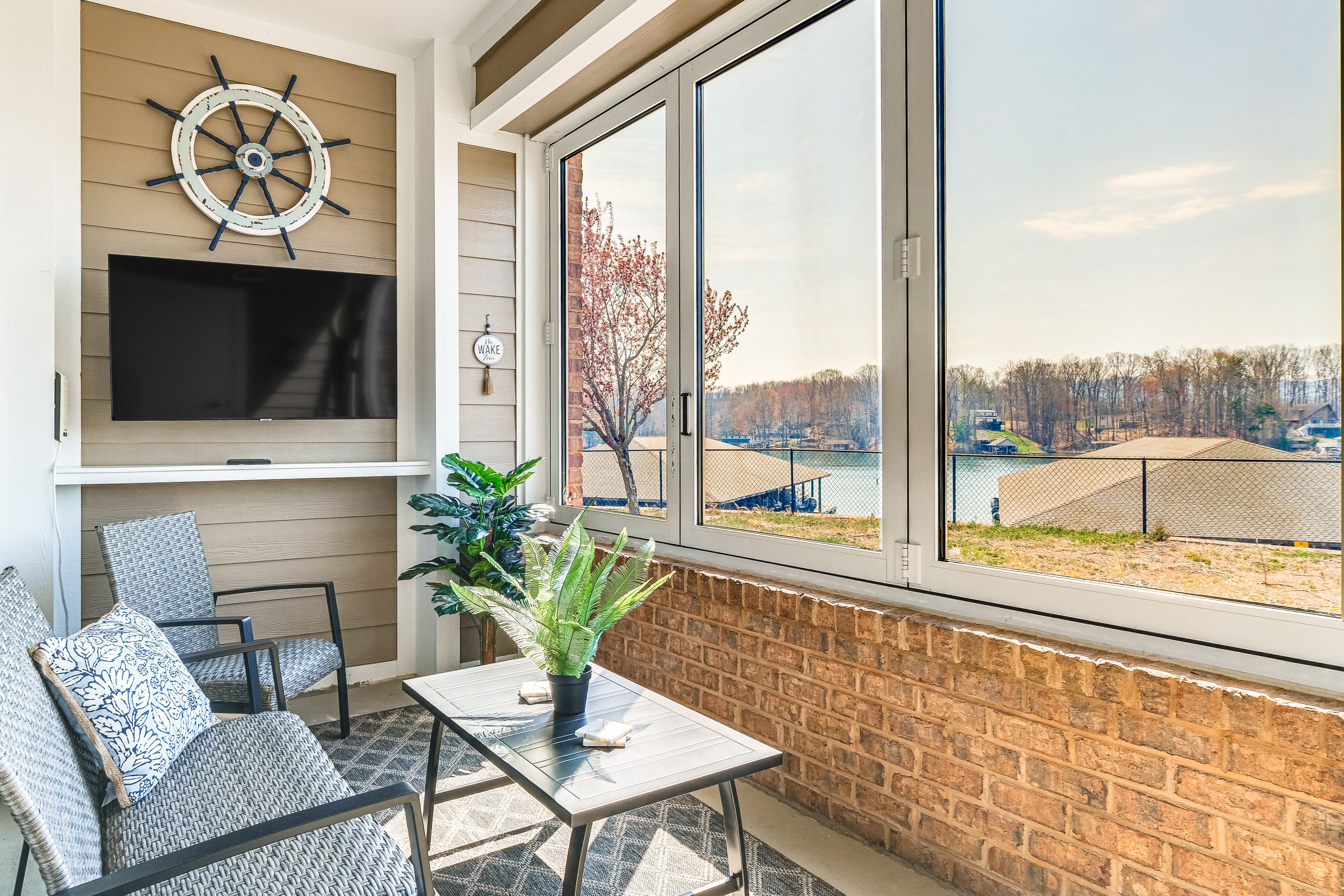 Enclosed Patio w/ Views