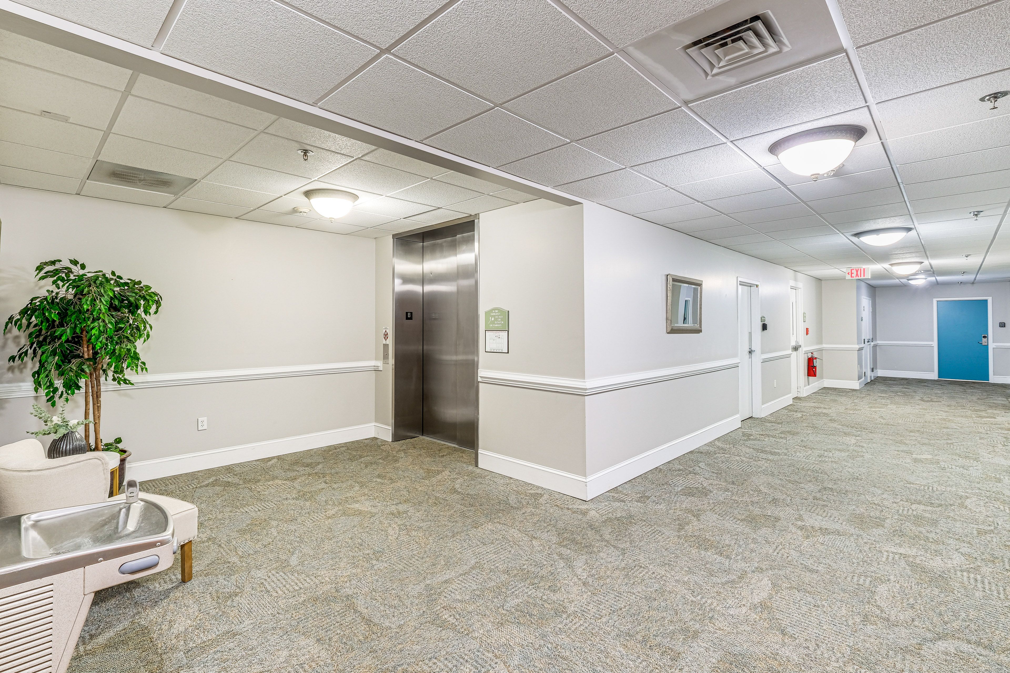 The Pointe at Mariners Landing | Lobby | Elevator Access