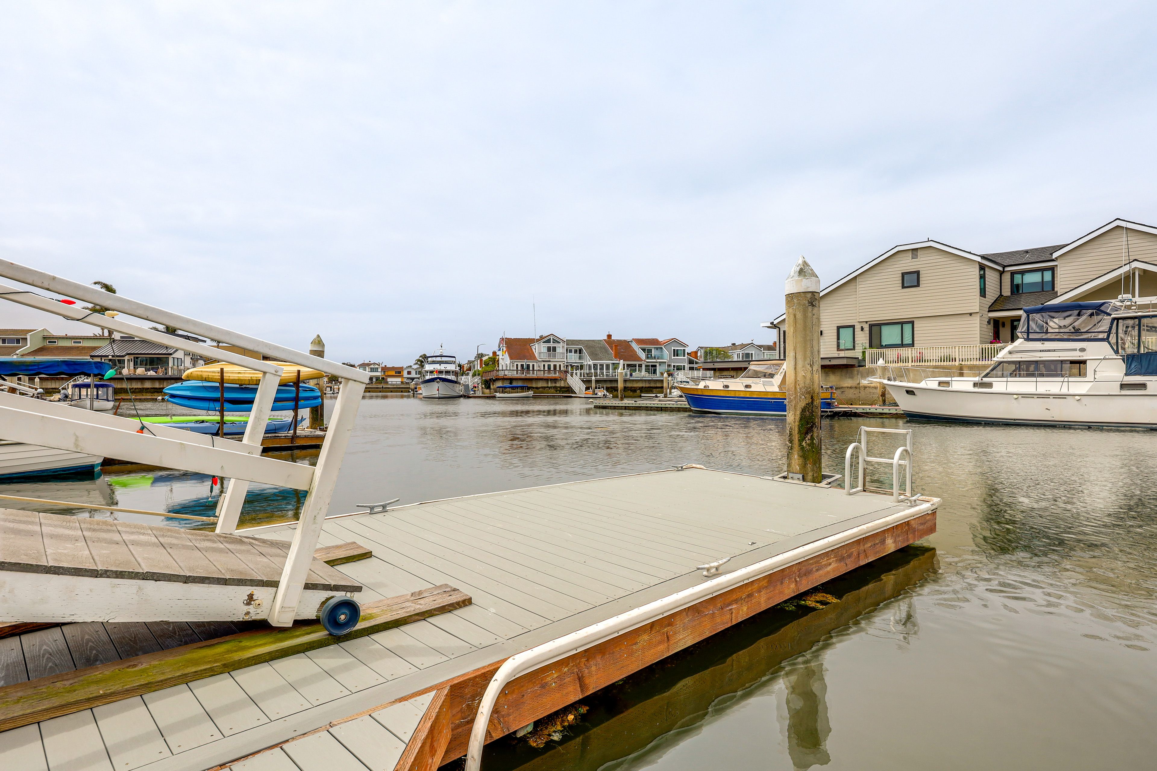 Dock