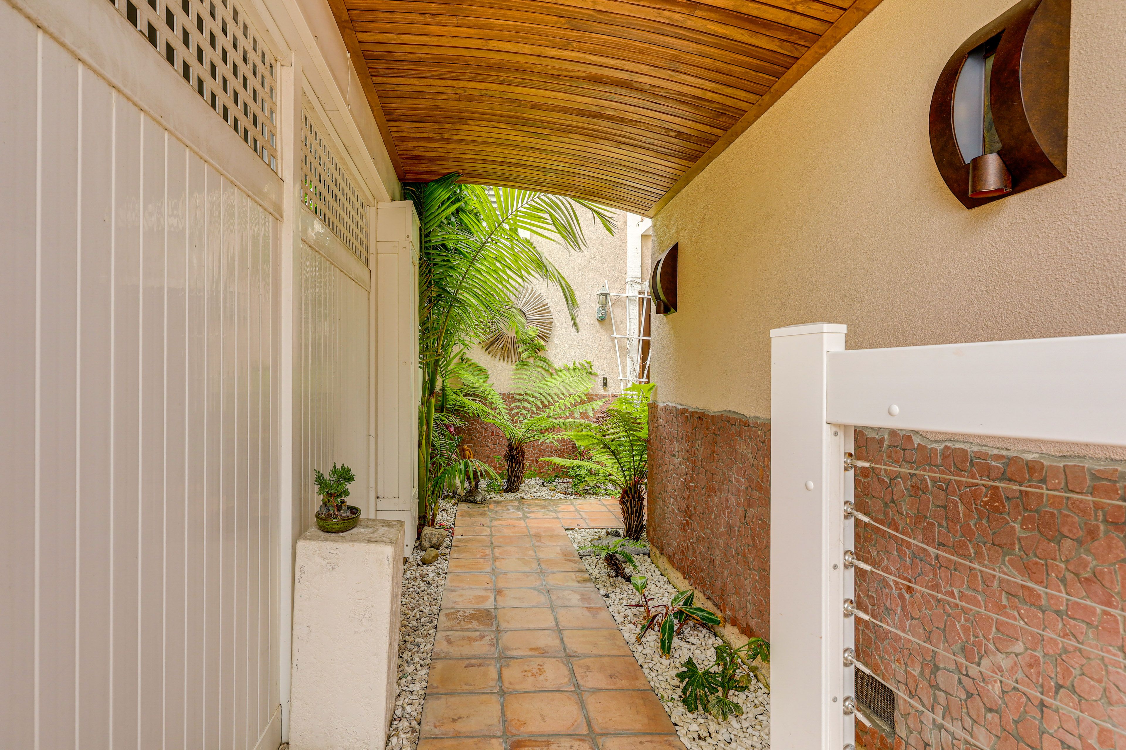 Path to Entrance