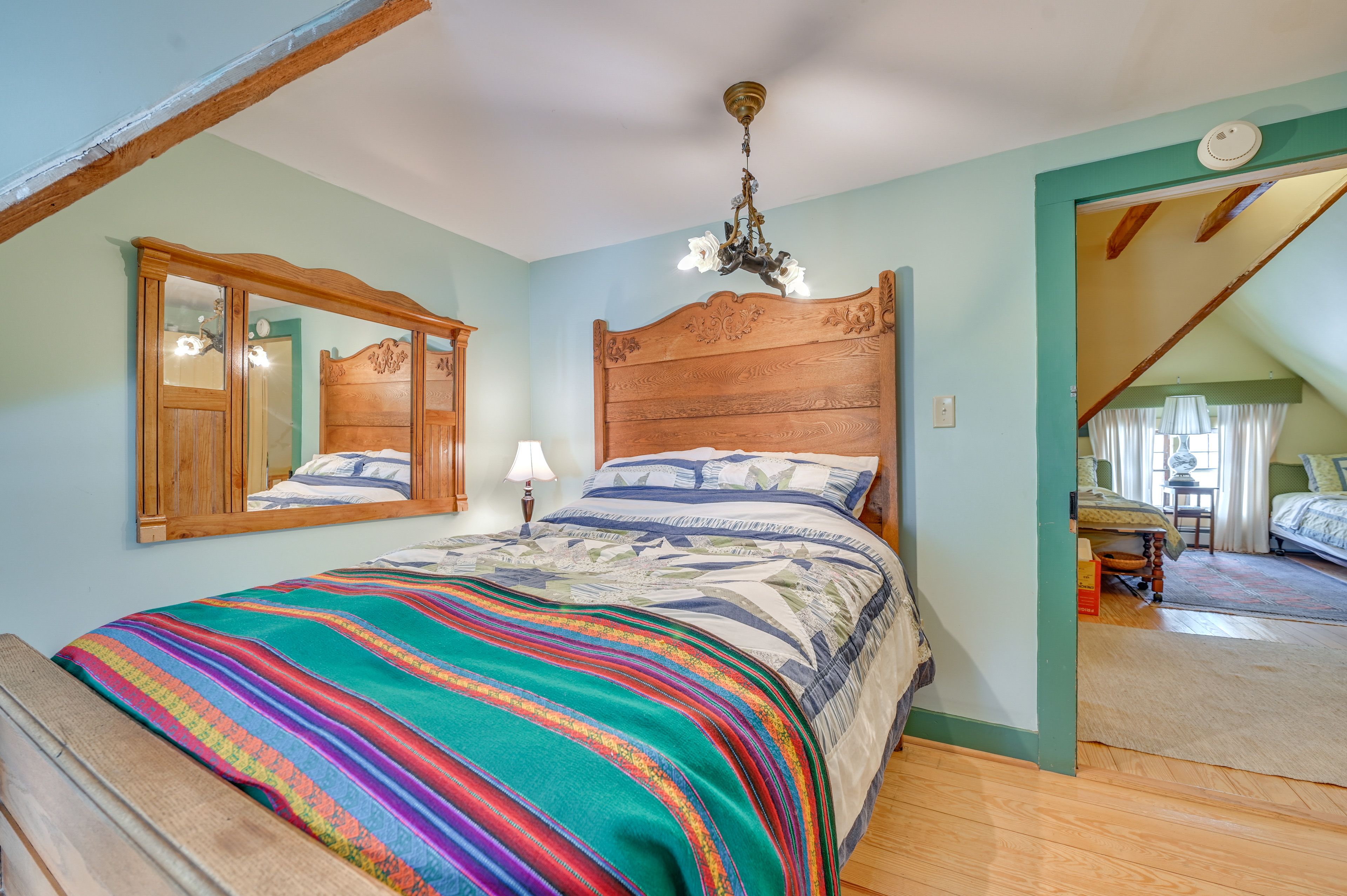 Bedroom 6 | Full Bed | Books | 4th Floor