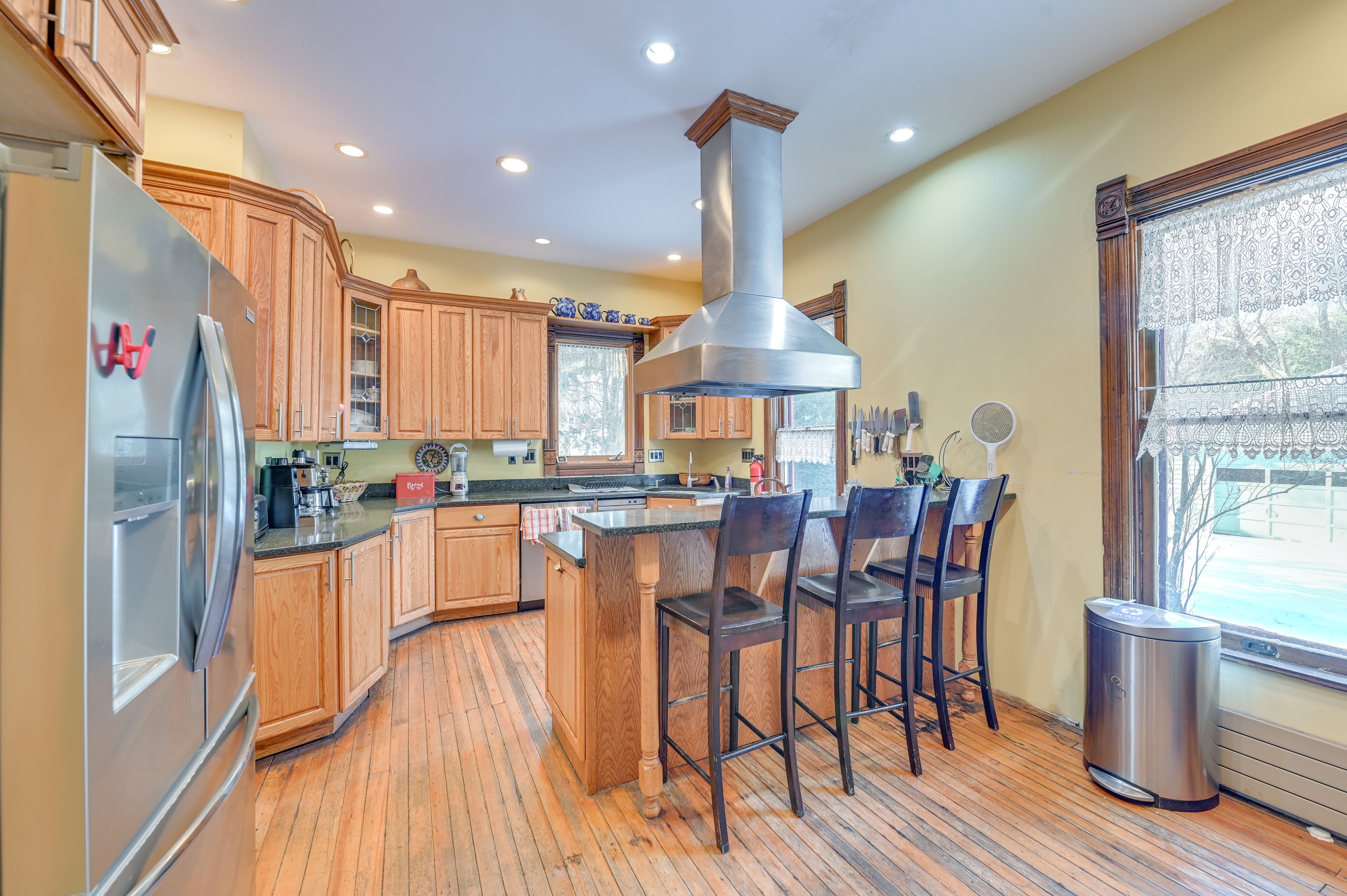 Kitchen | Stove | Dishwasher | 2nd Floor