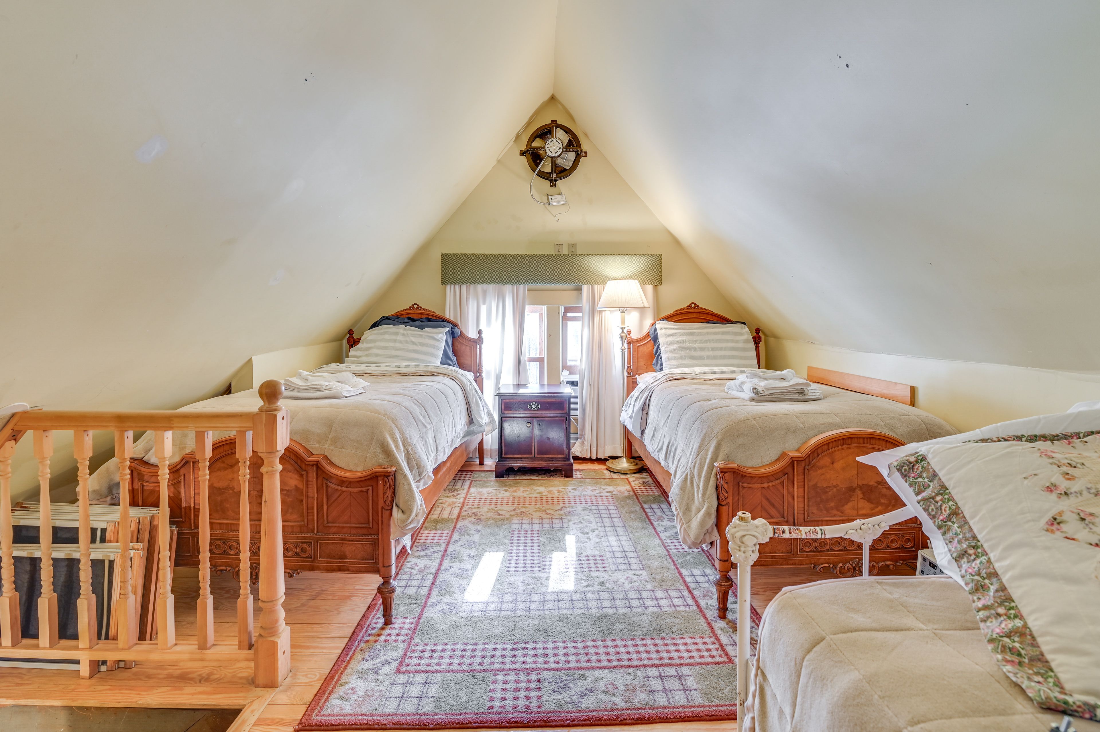 Loft | 4 Twin Beds | Twin Daybed w/ Twin Trundle | Full Bed | 4th Floor