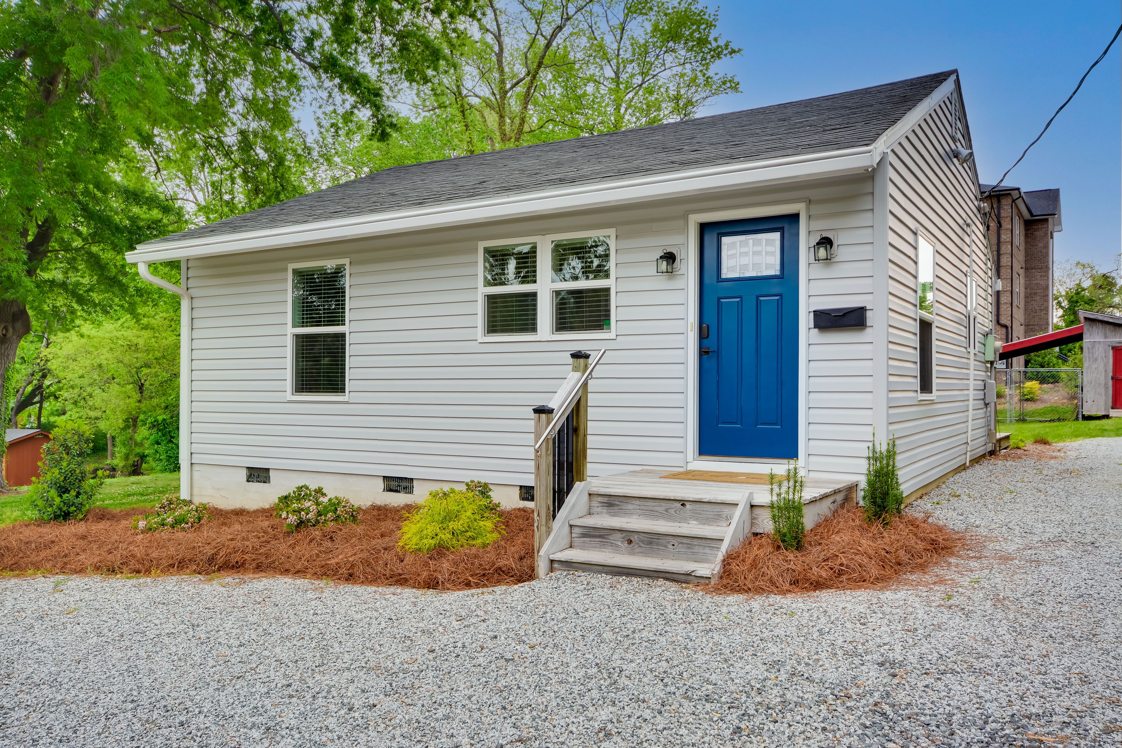 Greensboro Vacation Rental | 2BR | 1BA | 800 Sq Ft | 3 Steps to Enter