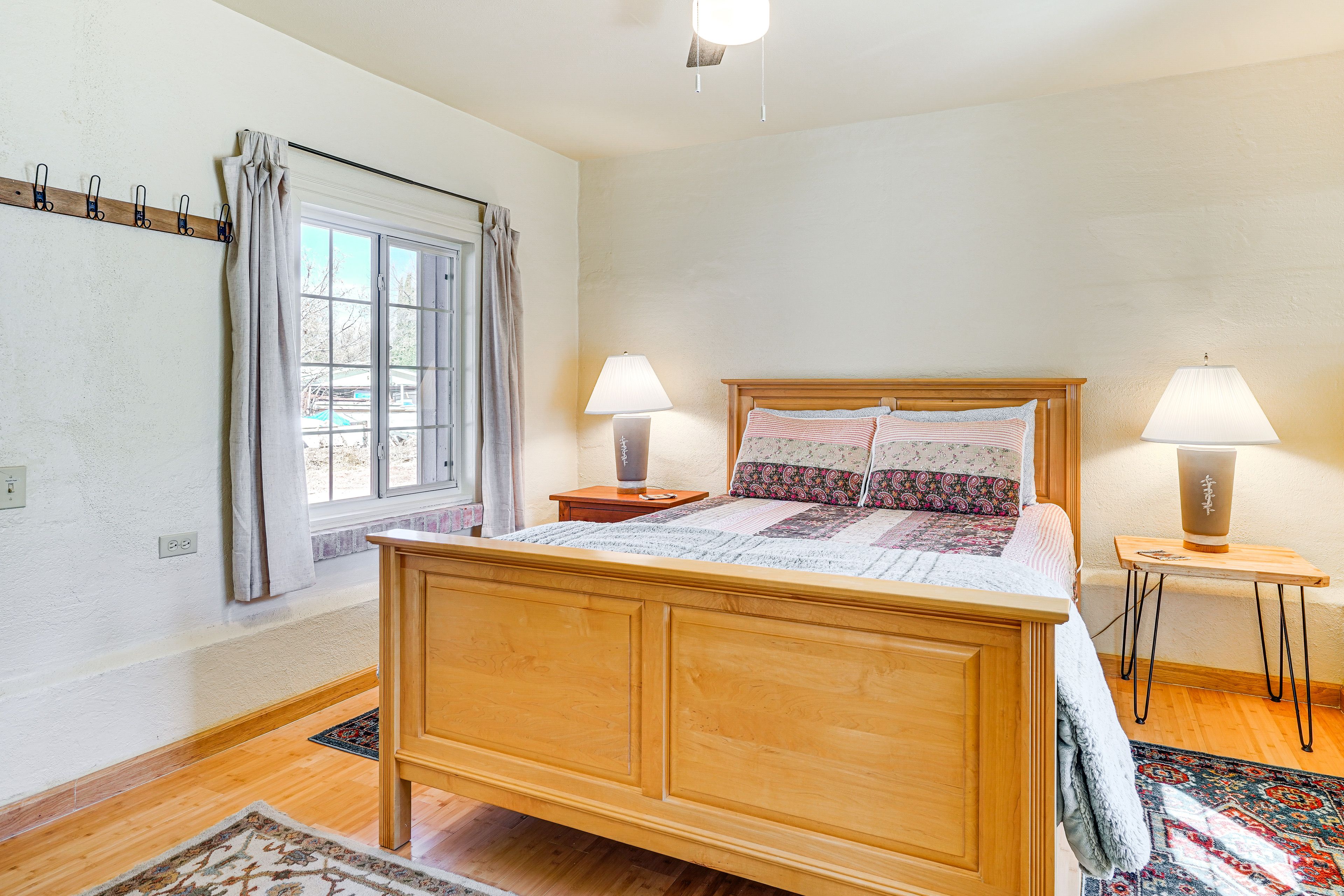 Bedroom | Queen Bed | Ceiling Fan | Linen Curtain (No Closeable Door)