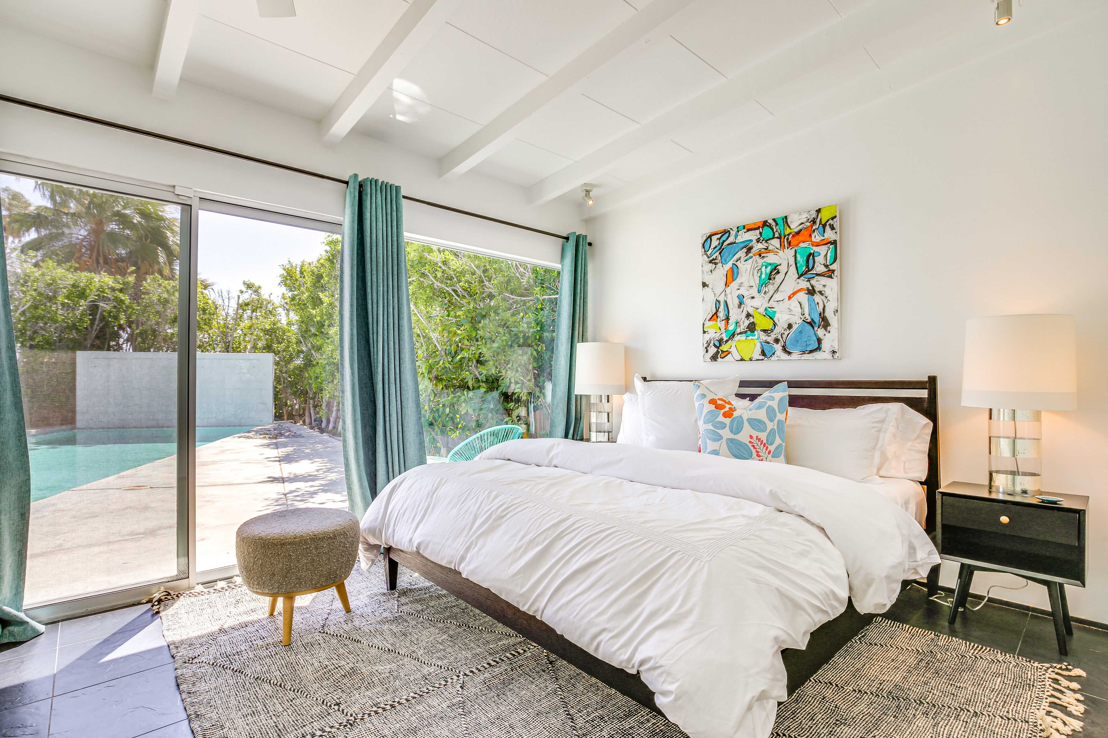 Bedroom 1 | King Bed | Linens Provided | En-Suite Bathroom