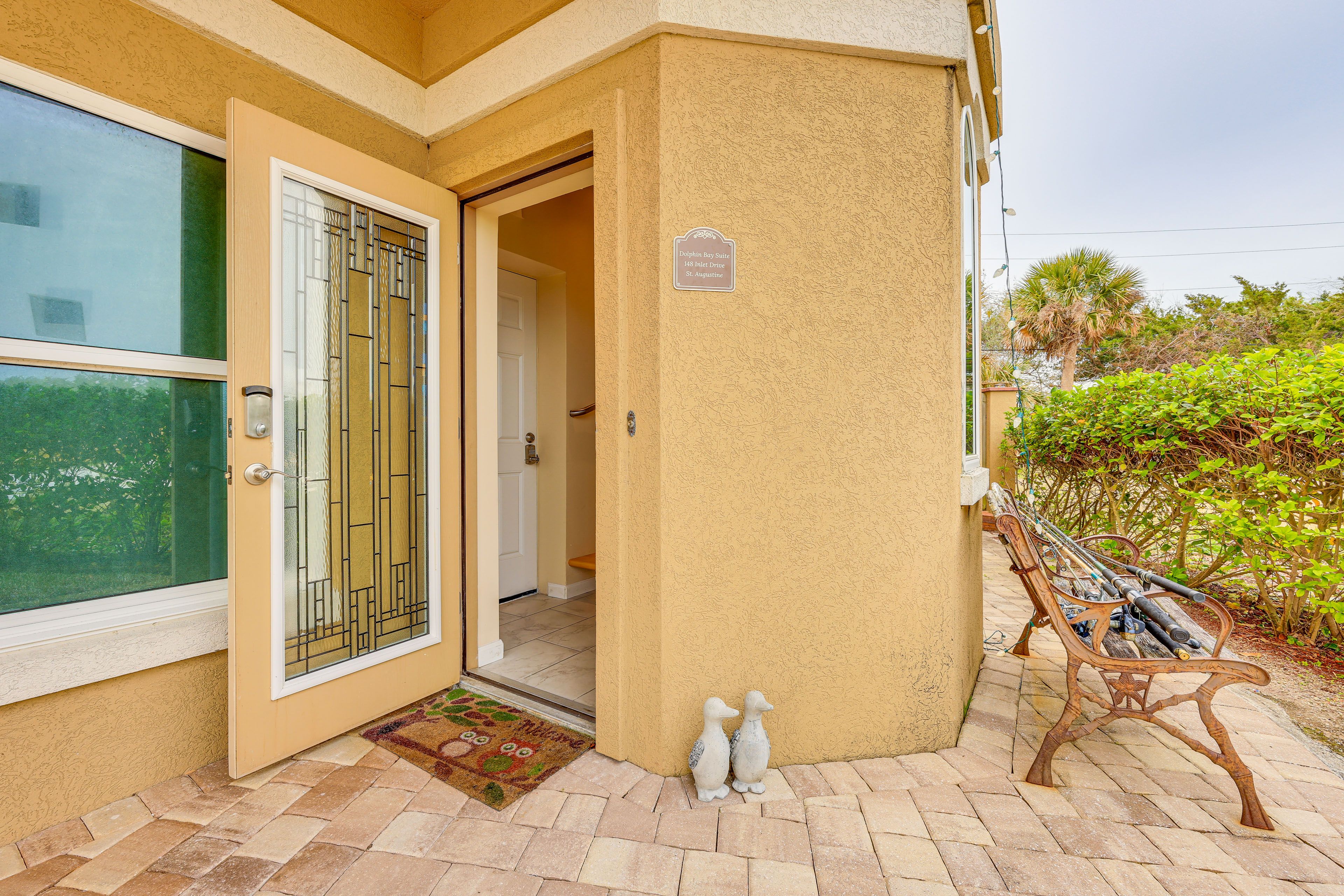 Apartment Exterior | Keyless Entry