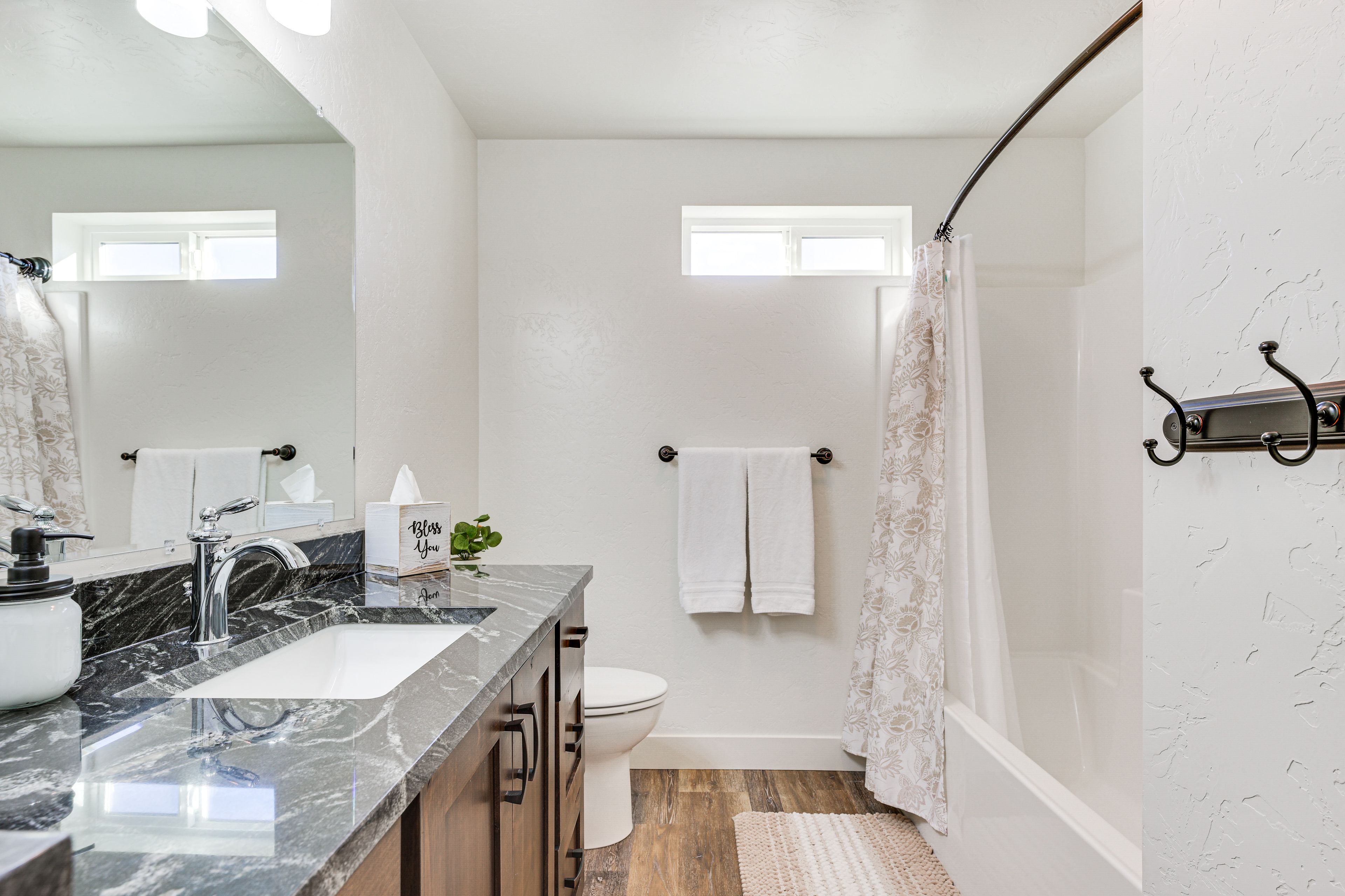 Full Bathroom