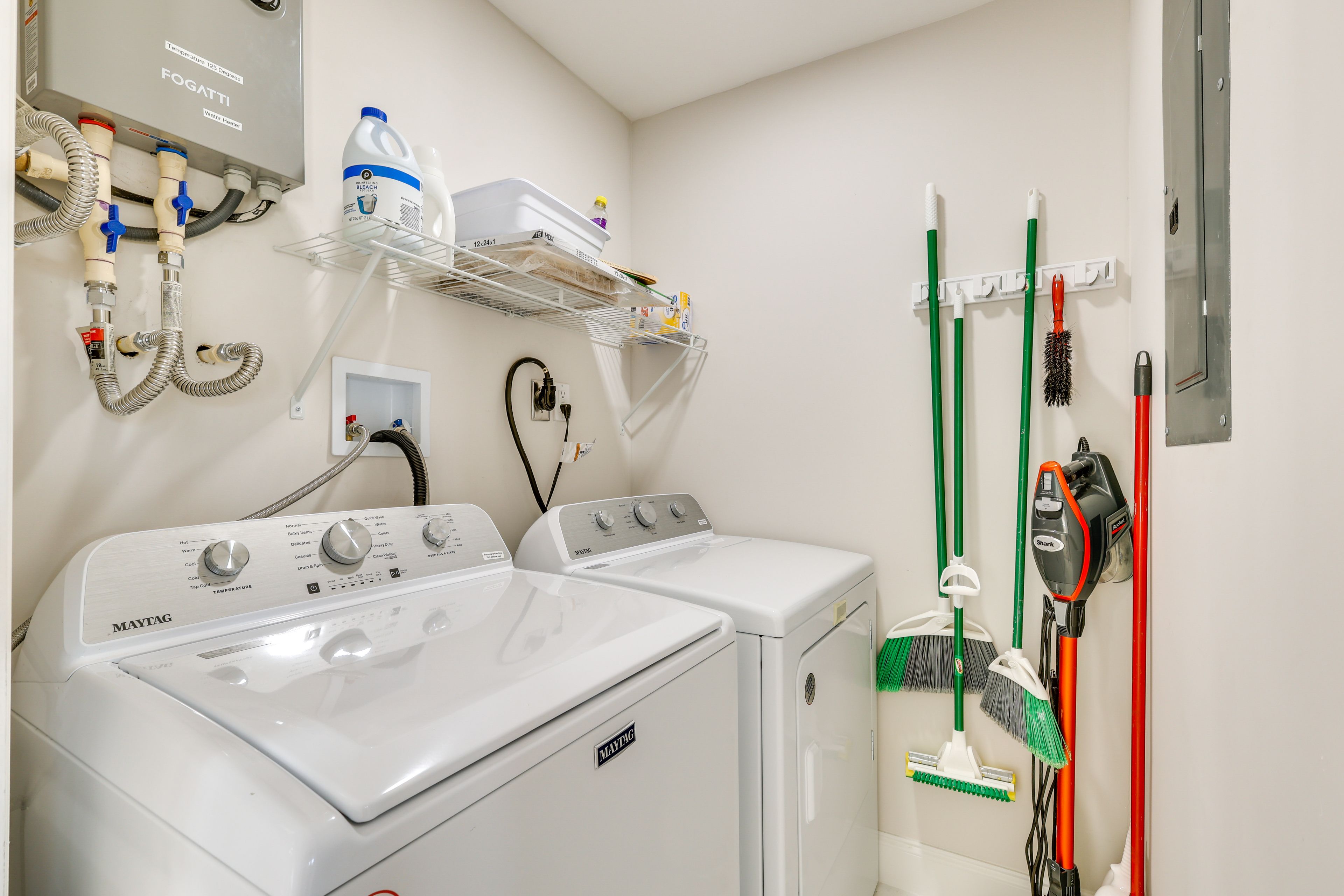 Laundry Area | Washer/Dryer | Laundry Detergent