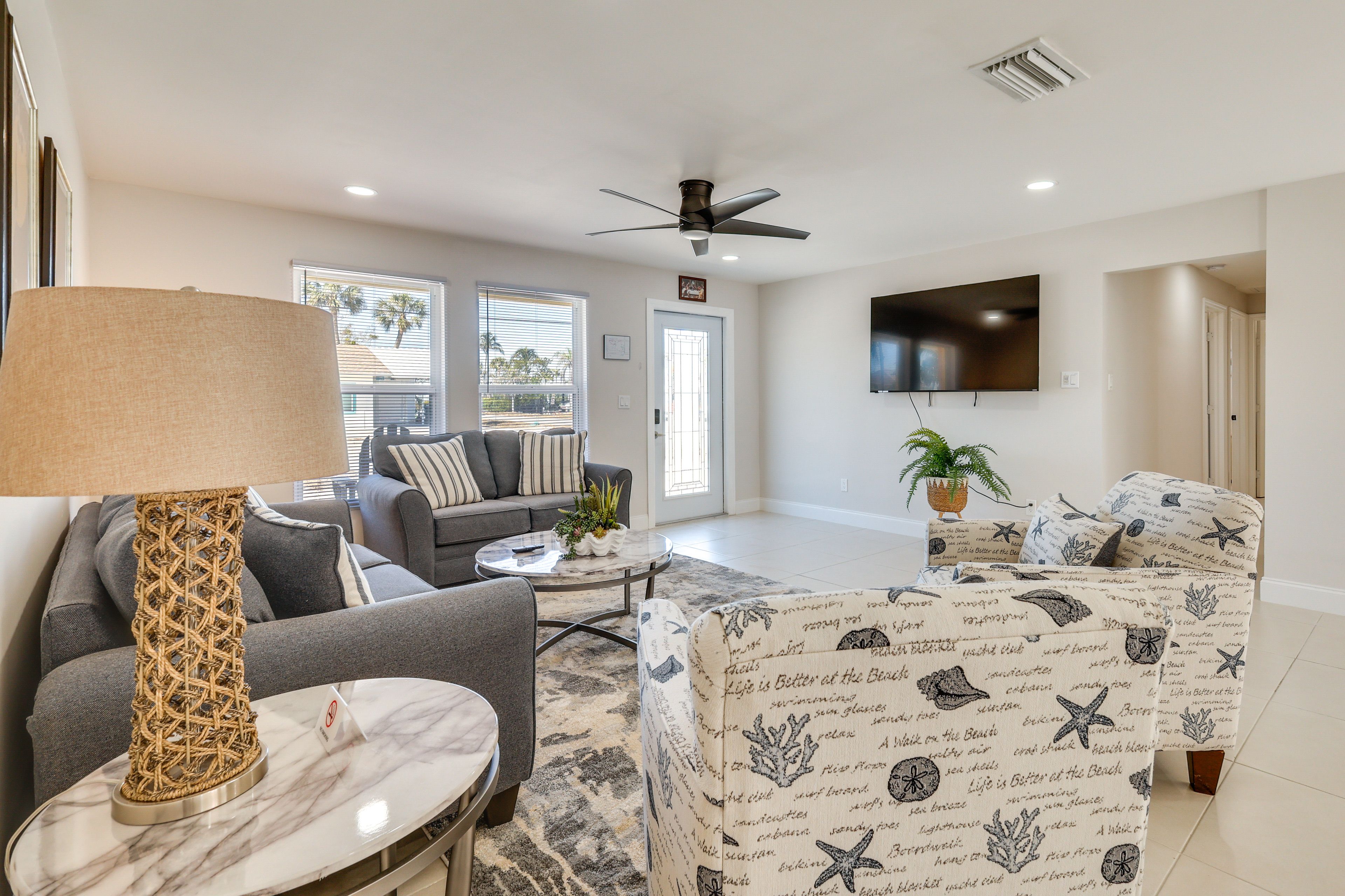 Interior | Central Heating & A/C | Free WiFi | Single-Story Townhome