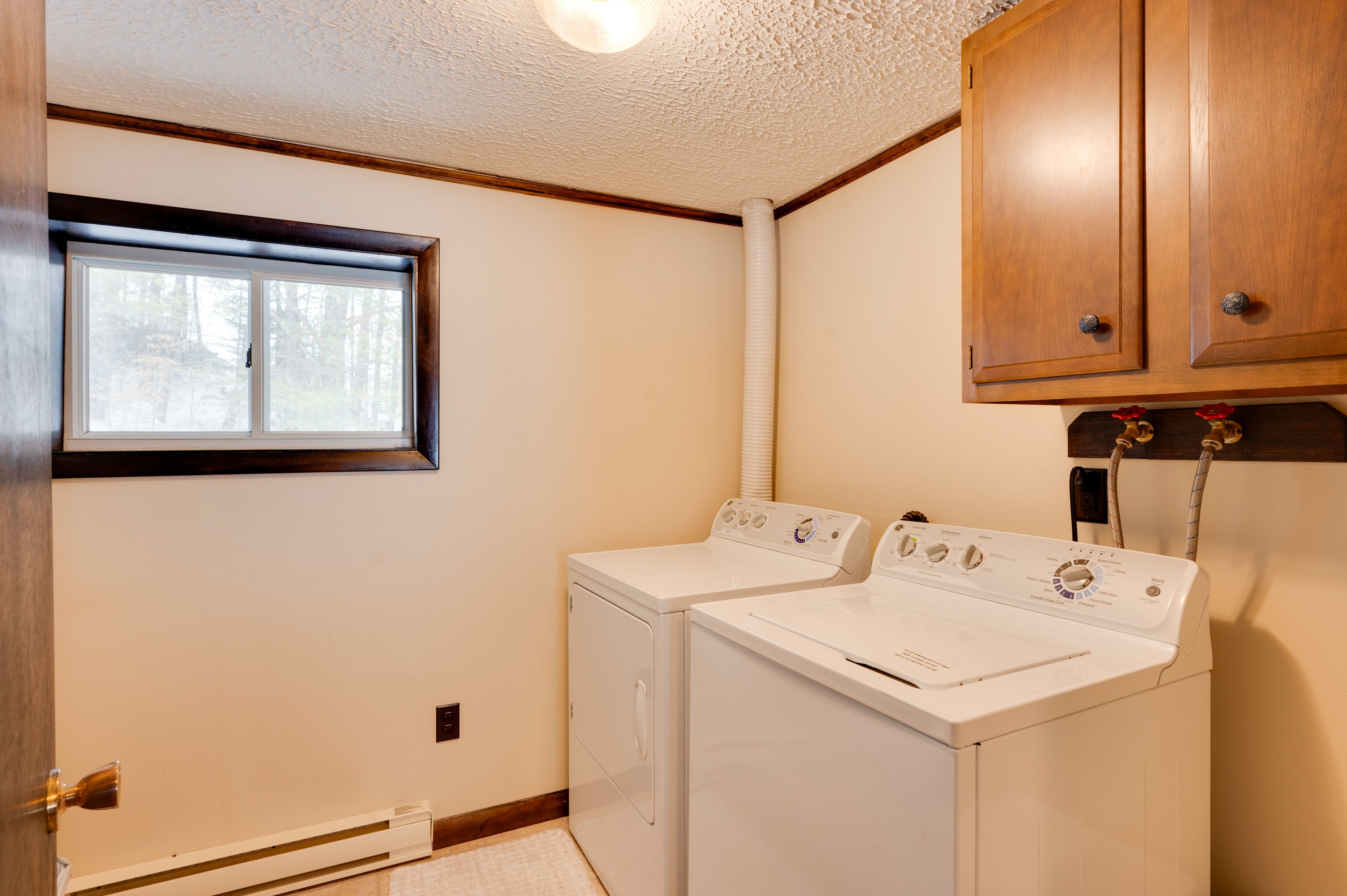 Laundry Room | 1st Floor | Washer & Dryer