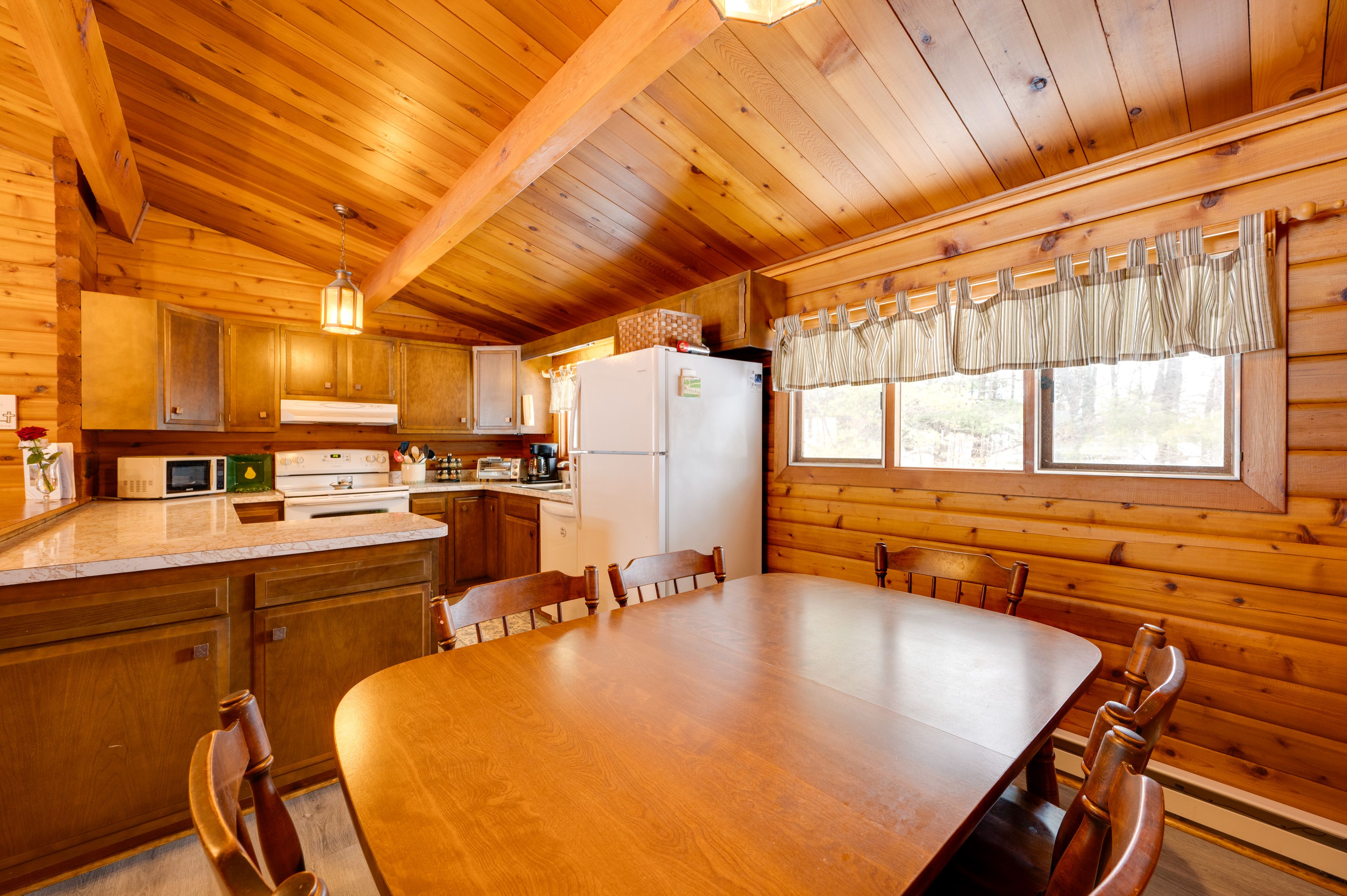 Dining Room | 2nd Floor | Dishware & Flatware