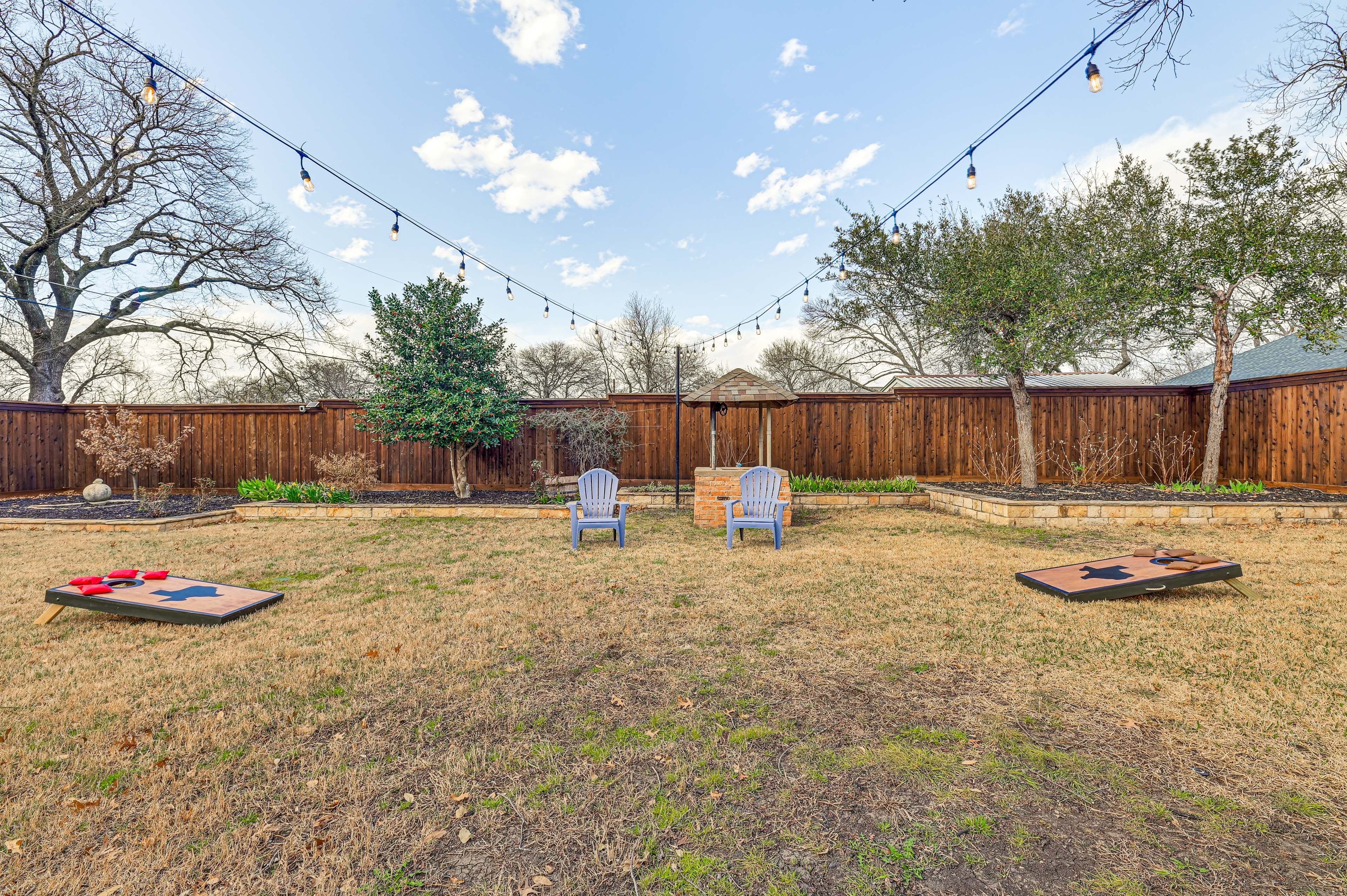 Fenced Yard | Private Hot Tub | Cornhole Set