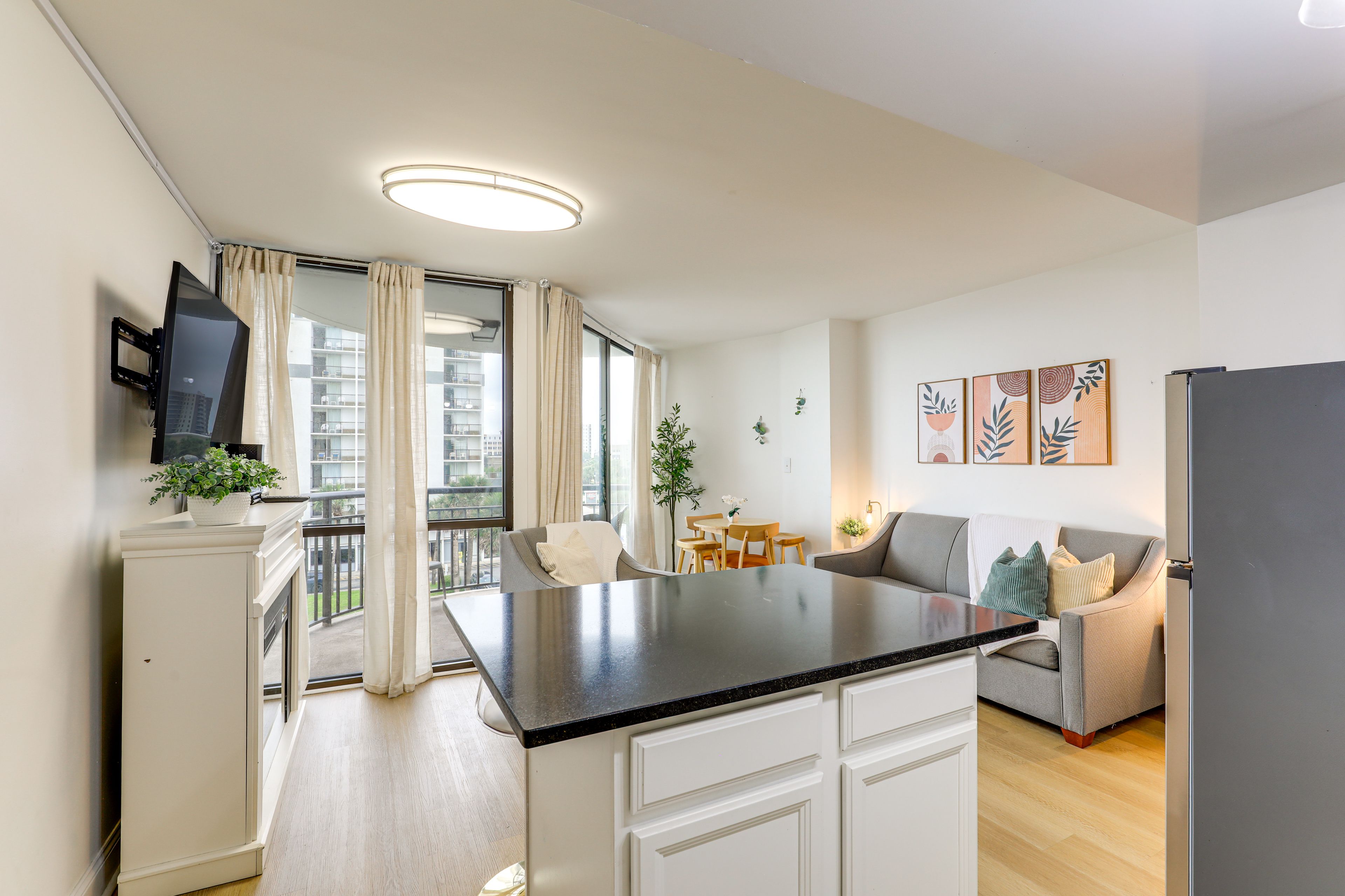 Living Room | Single-Story Condo | Central A/C & Heating | Open Floor Plan