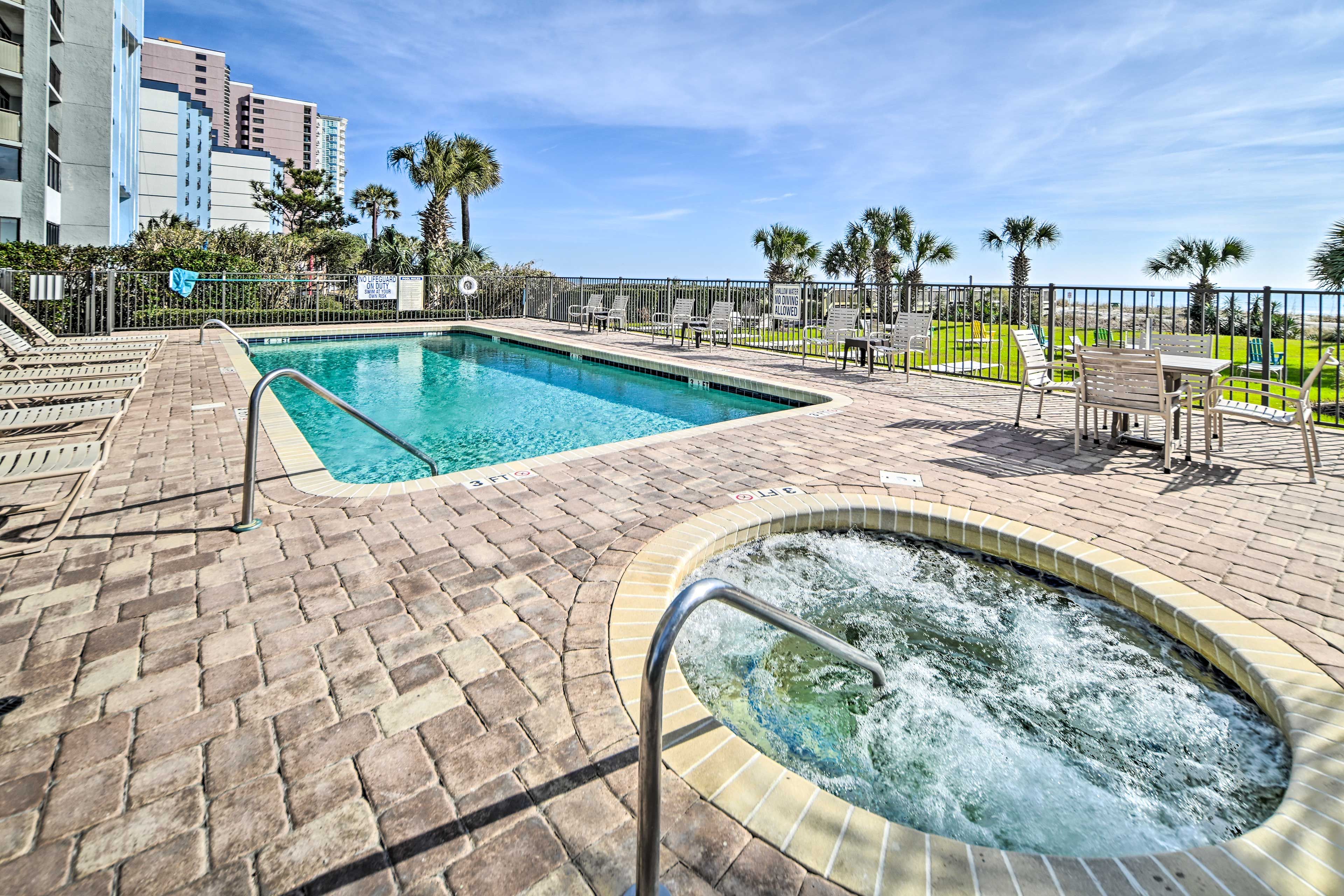 Meridian Plaza | Community Amenities