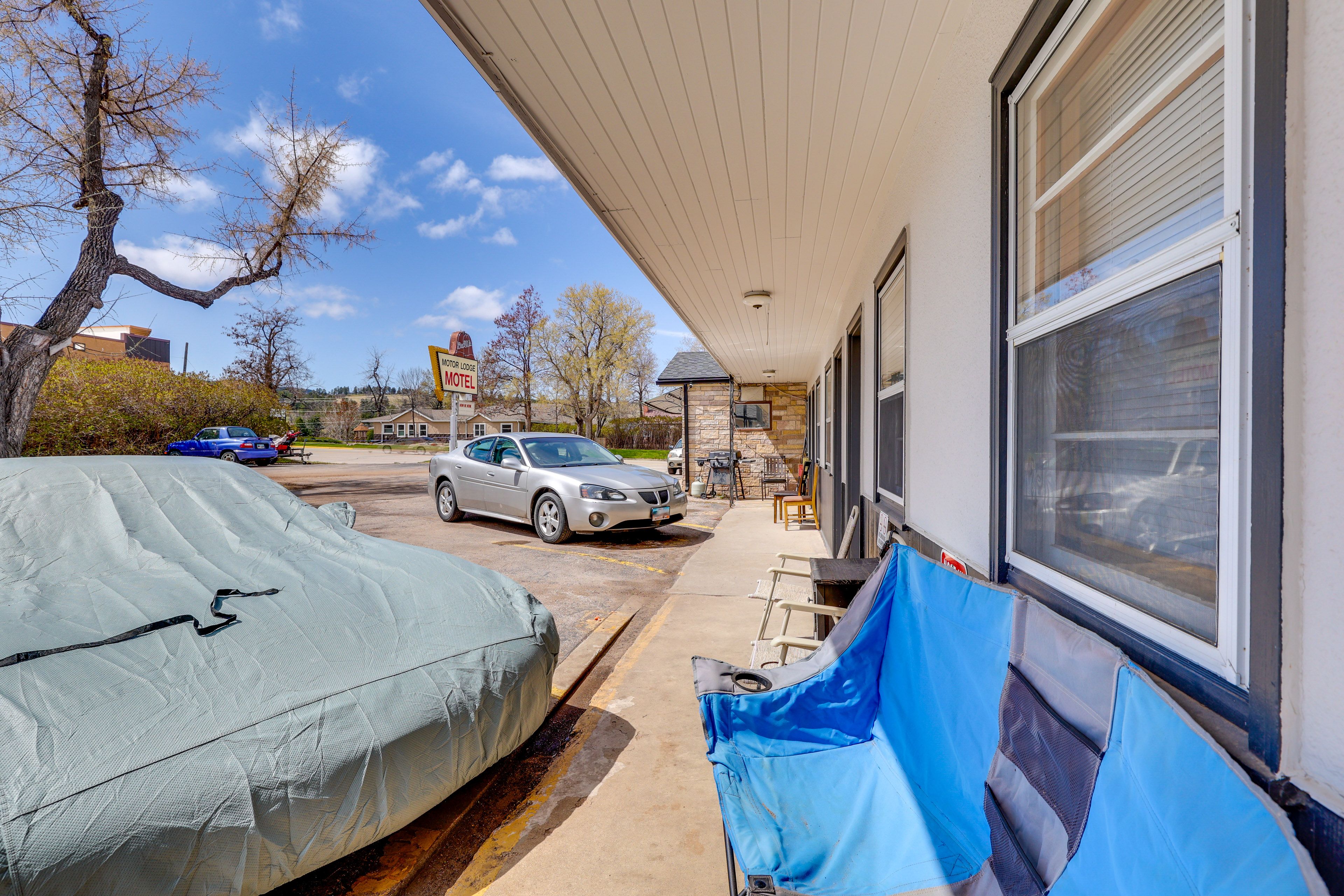 Shared Patio | Seating