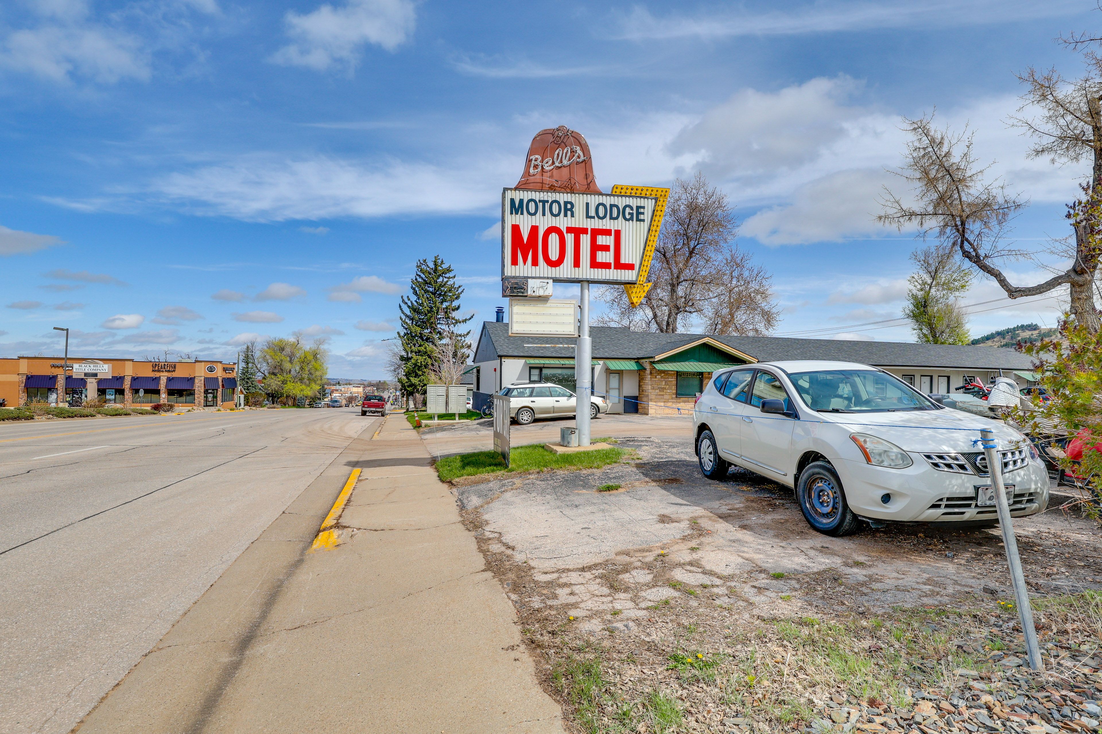 Bell's Motor Lodge | Community Exterior