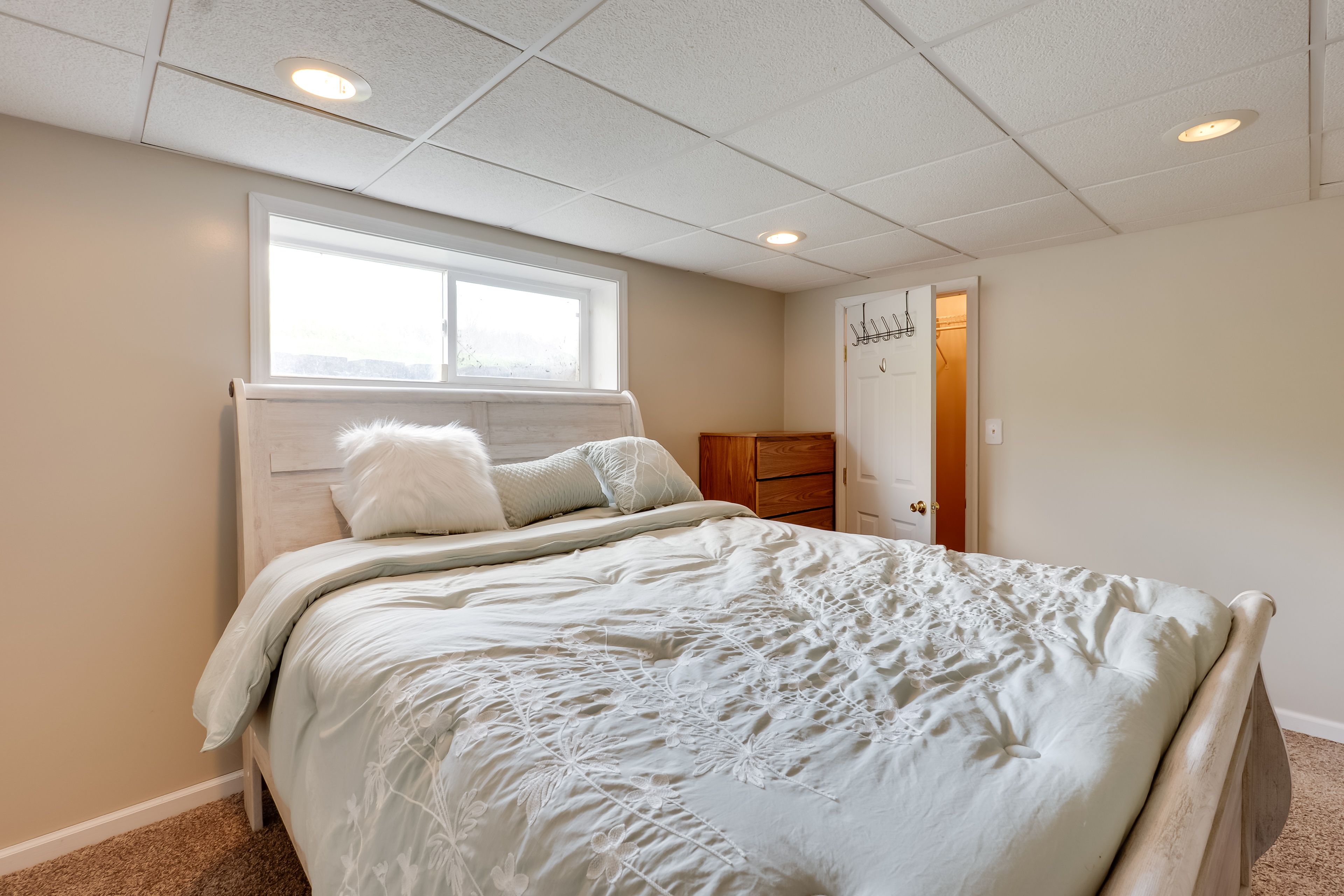 Bedroom 4 | Queen Bed | Lower Level