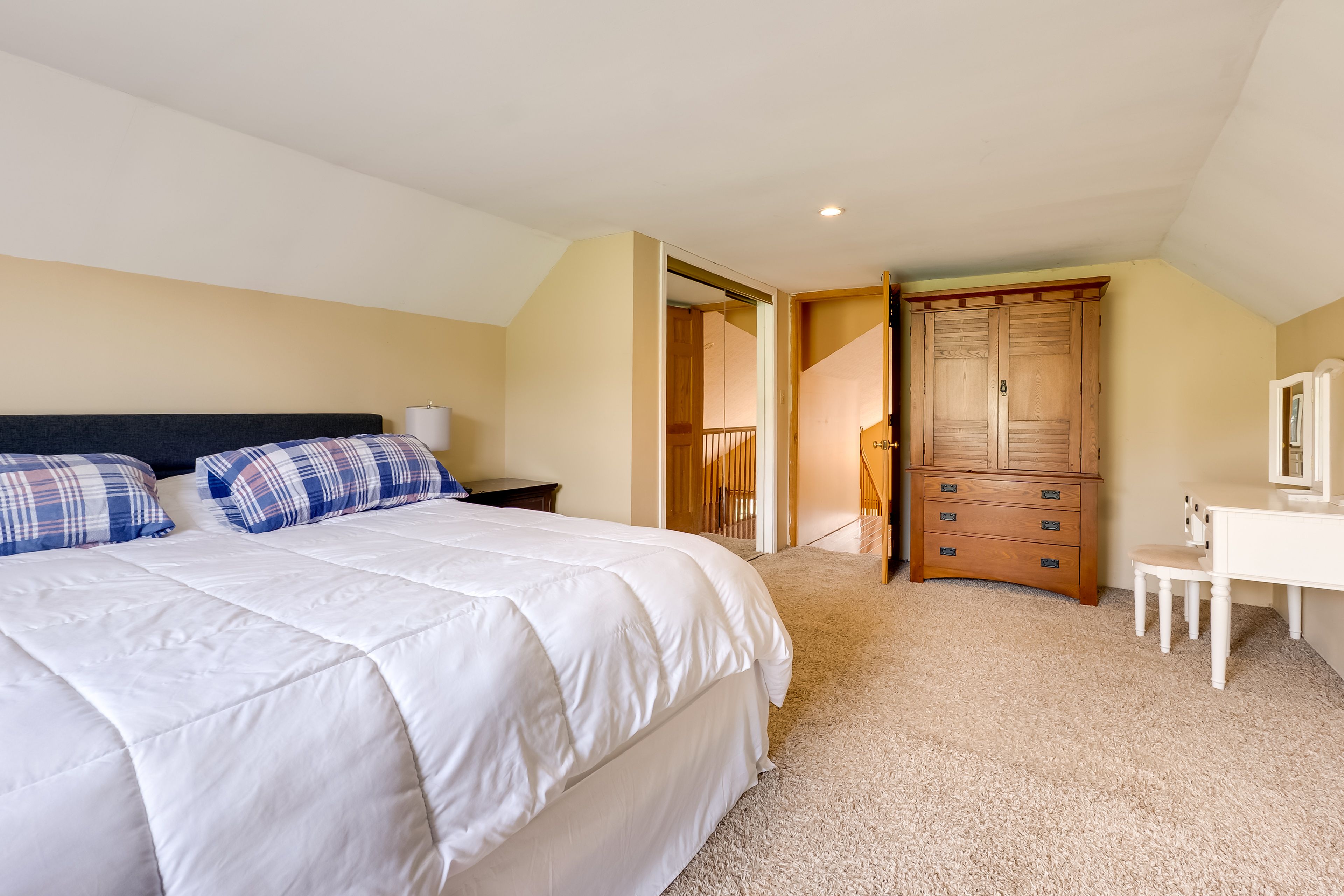 Bedroom 1 | King Bed | Upper Level | Balcony Access