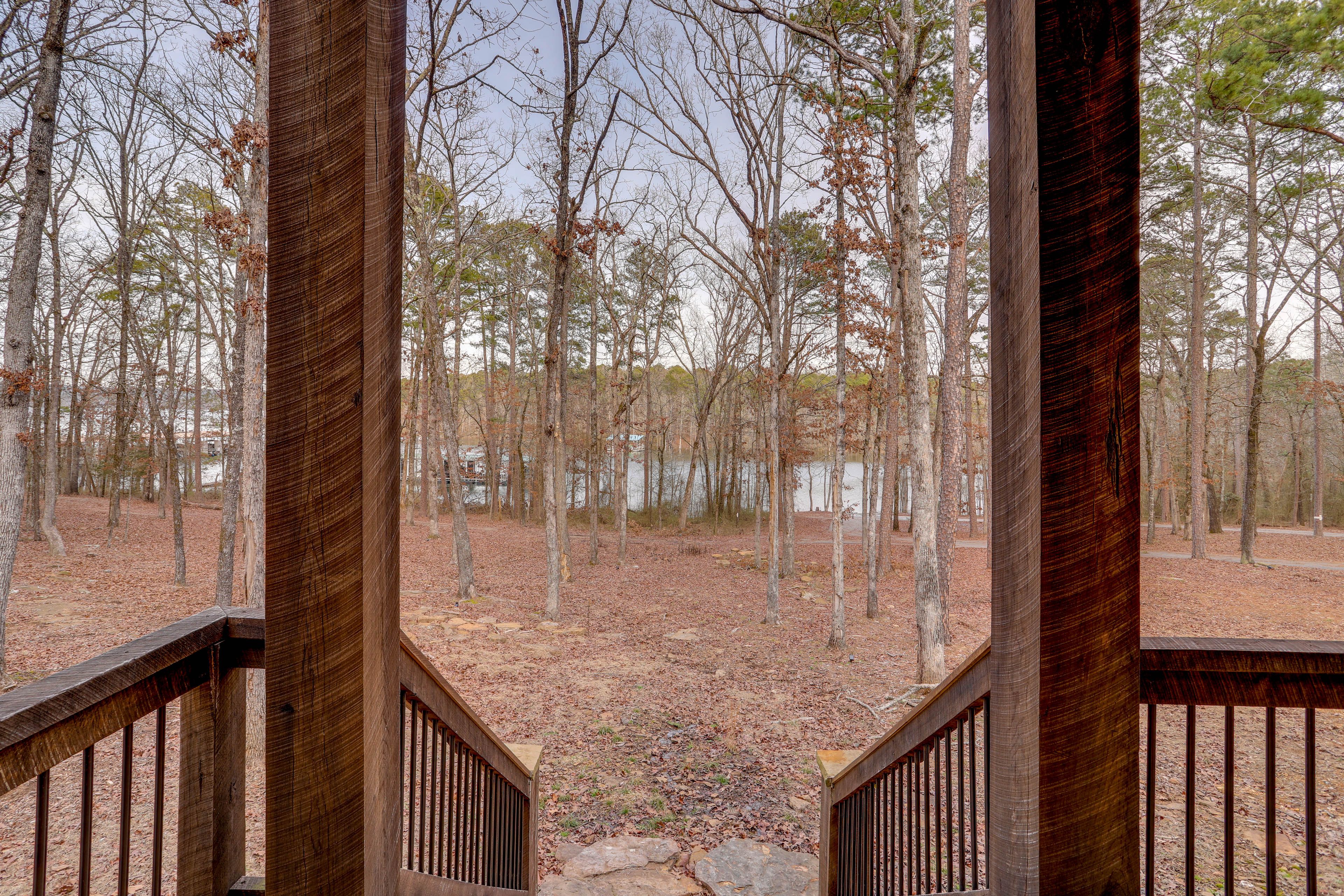 Walk to Lake Access